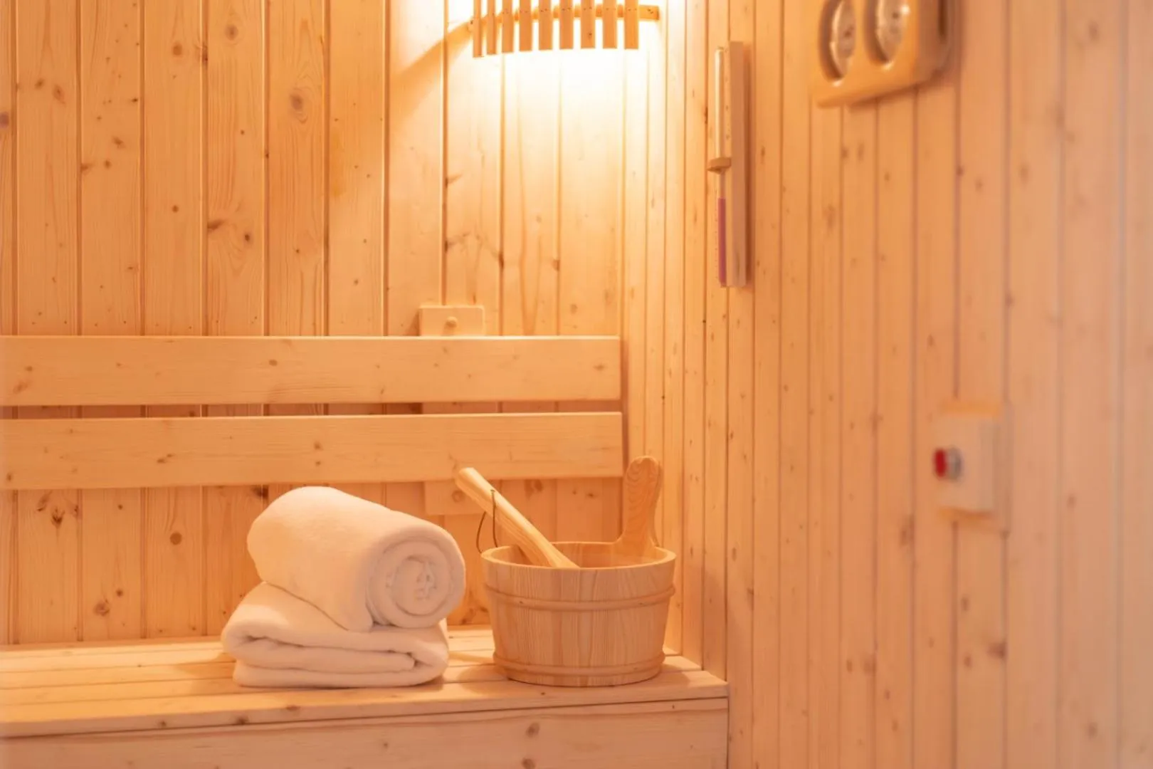 Sauna in Blue Hippo & Red Crocodile Hotel