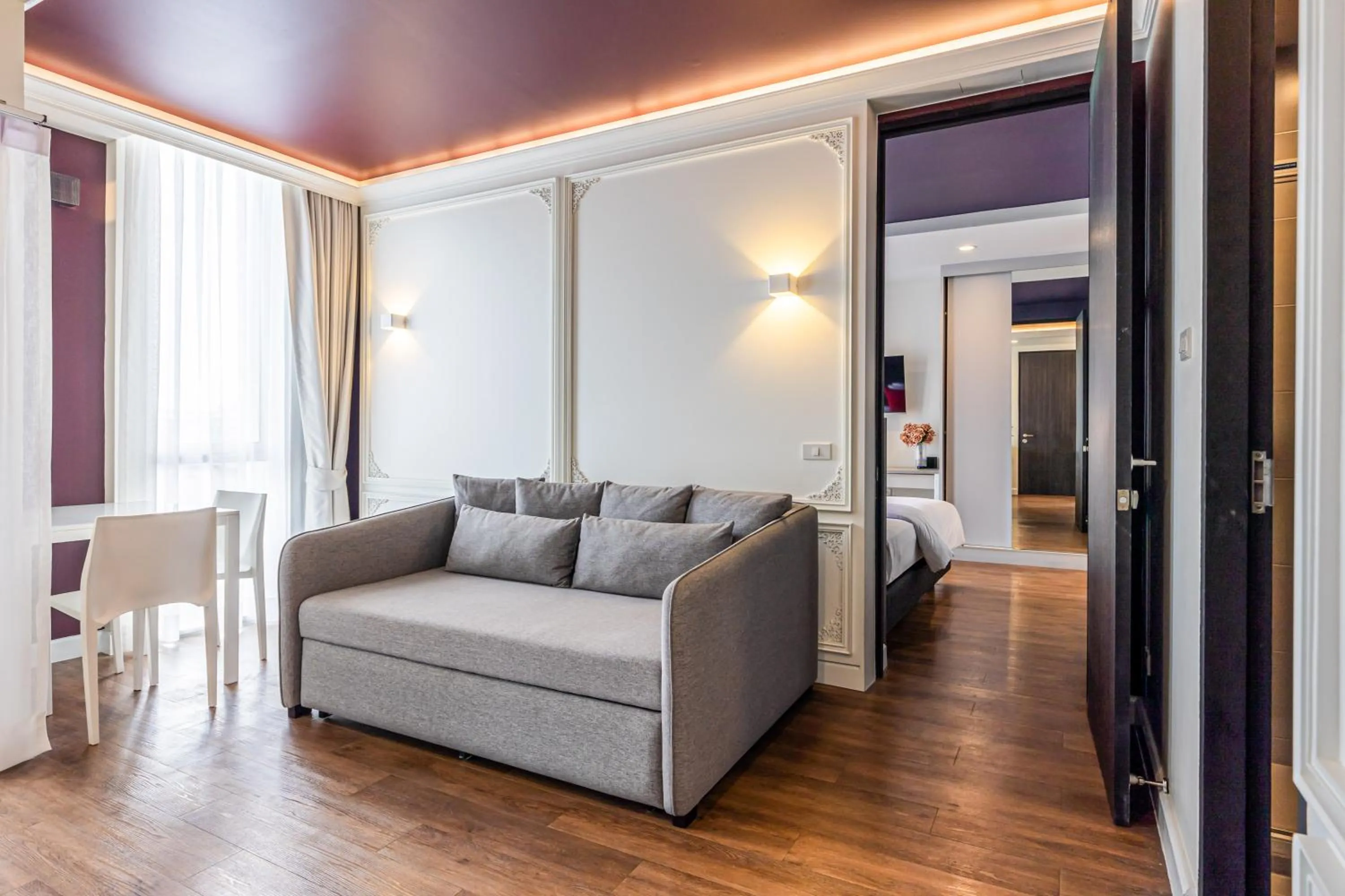 Living room in Blue Hippo & Red Crocodile Hotel