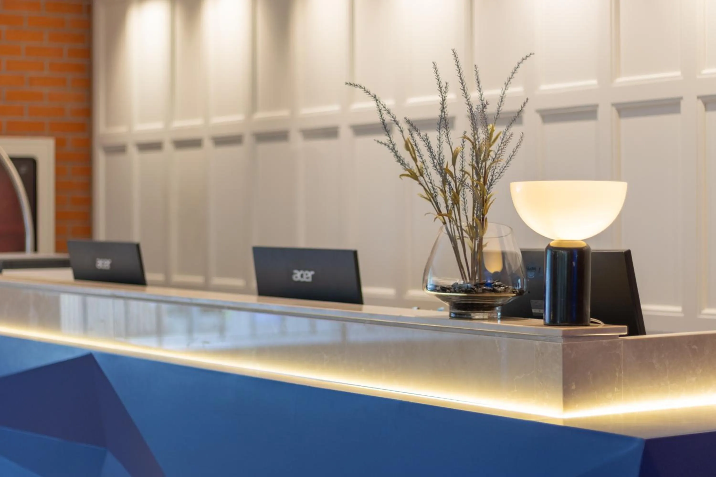 Lobby or reception in Blue Hippo & Red Crocodile Hotel