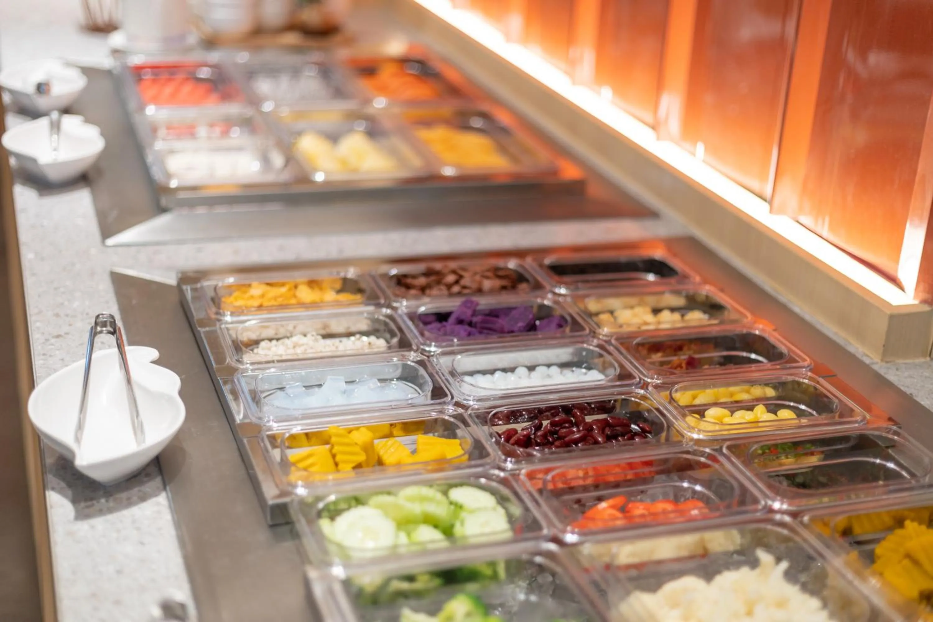 Food and drinks in Blue Hippo & Red Crocodile Hotel