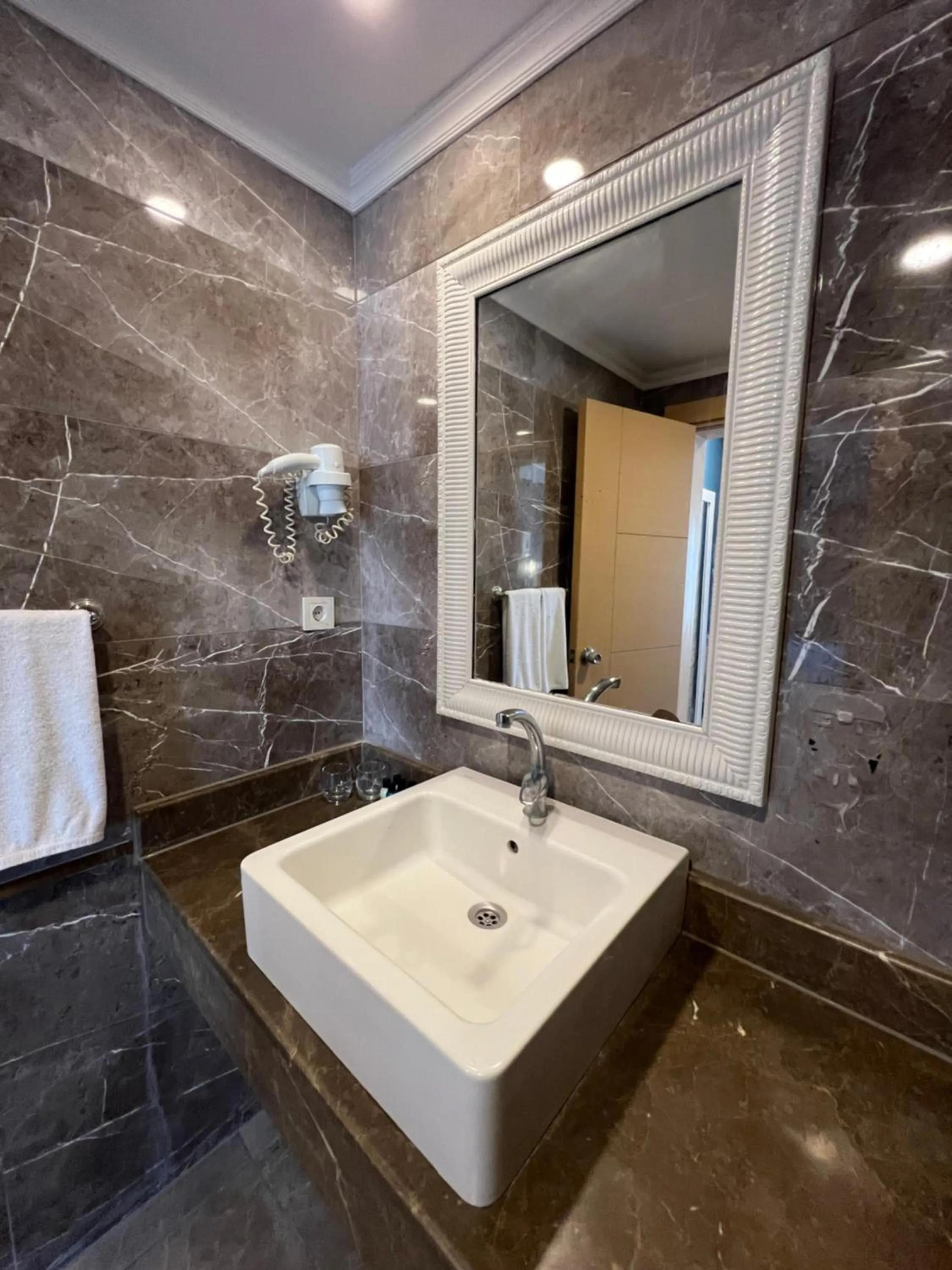 Bathroom in SL La Perla Hotel Kemer