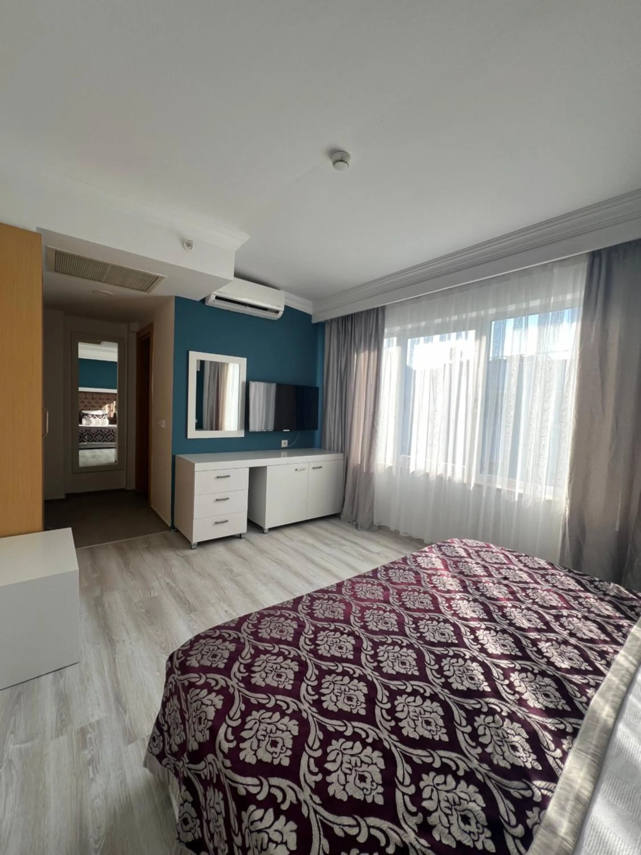TV and multimedia, Bed in SL La Perla Hotel Kemer
