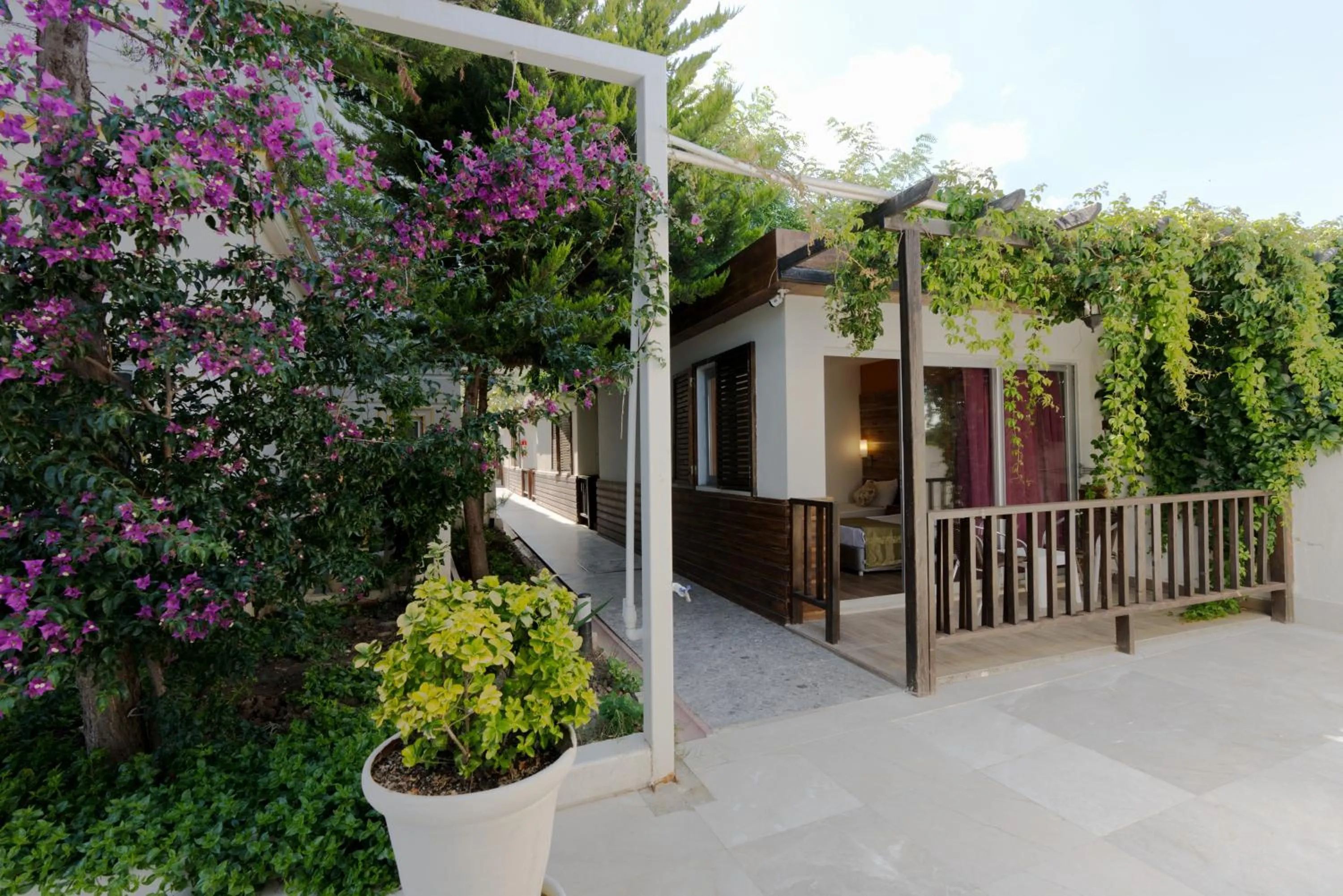 Garden view in SL La Perla Hotel Kemer