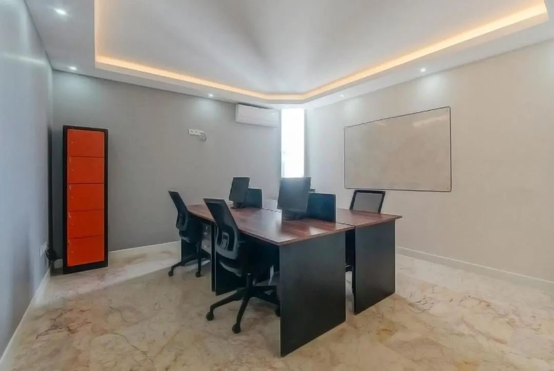 Other in Manu Startup House