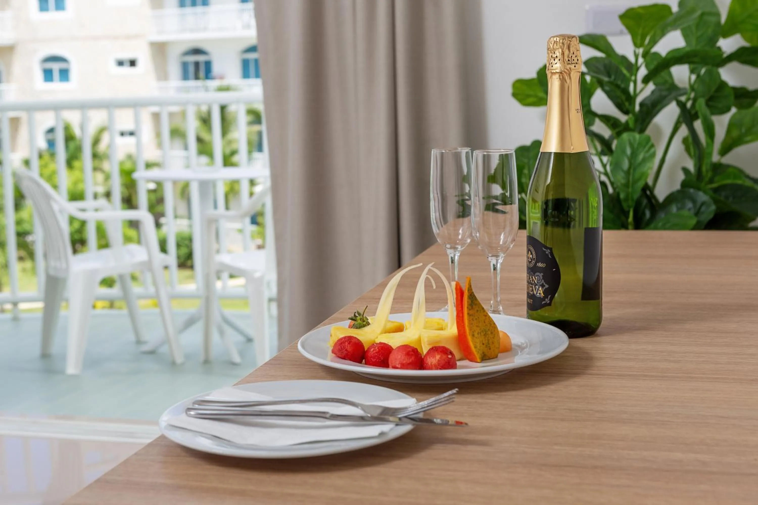 Bedroom in Hotel HM Alma de Bayahibe - Adults Only - All Inclusive