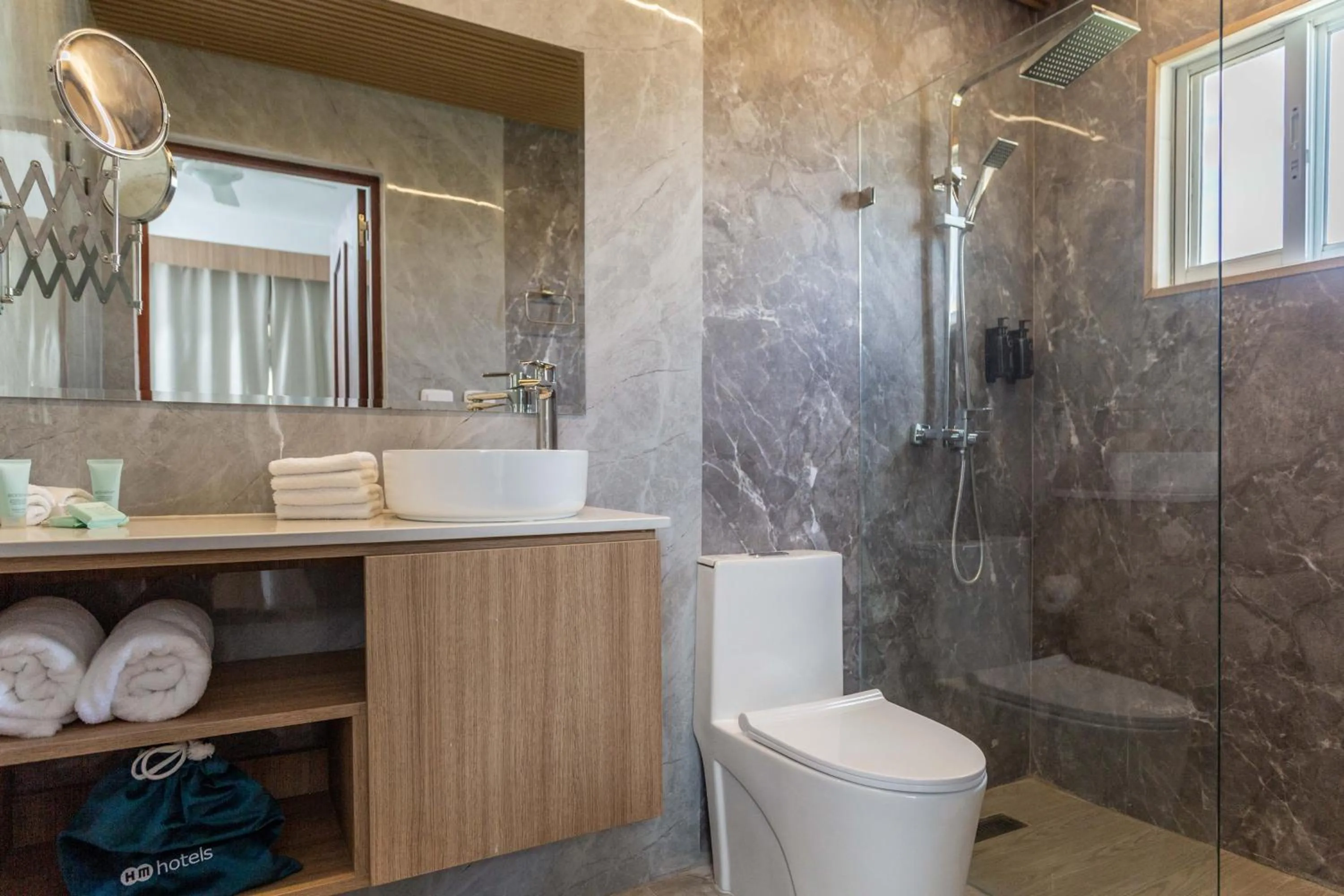 Bathroom in Hotel HM Alma de Bayahibe - Adults Only - All Inclusive