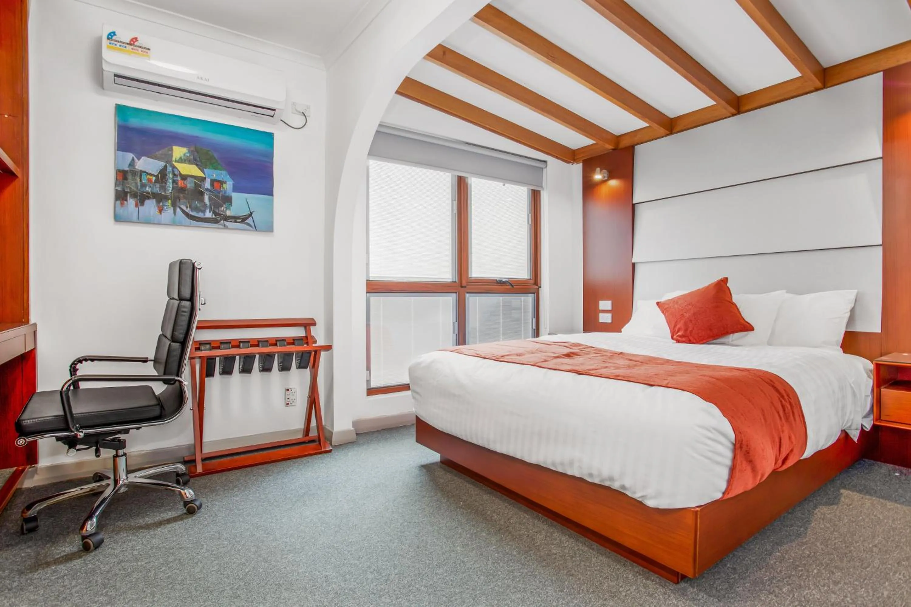 Bed in Oakleigh House