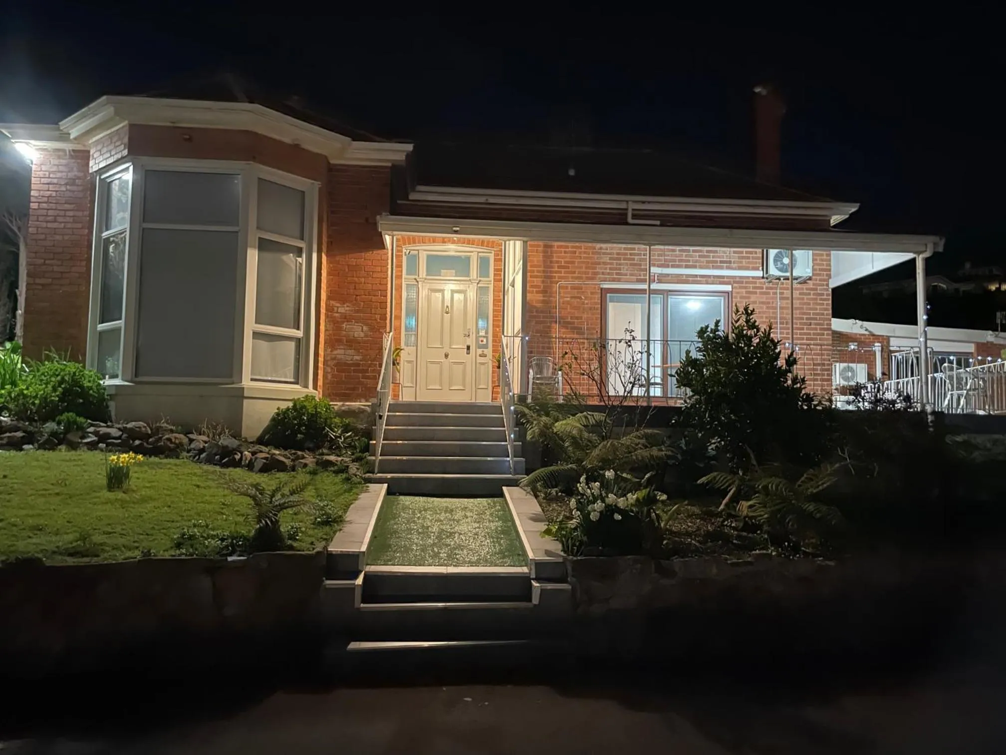 City view in Oakleigh House