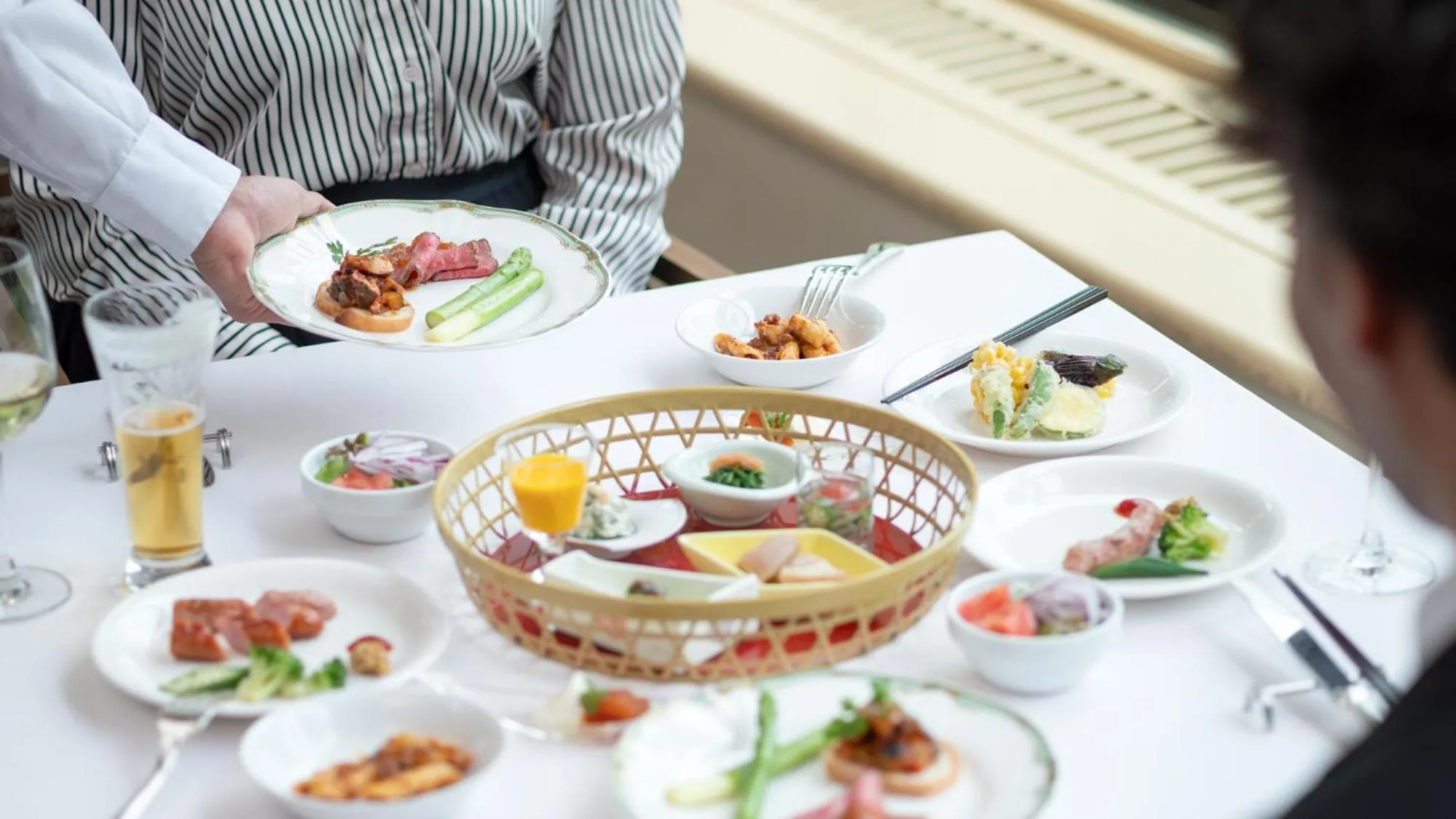 Food and drinks in EN RESORT Grandeco Hotel