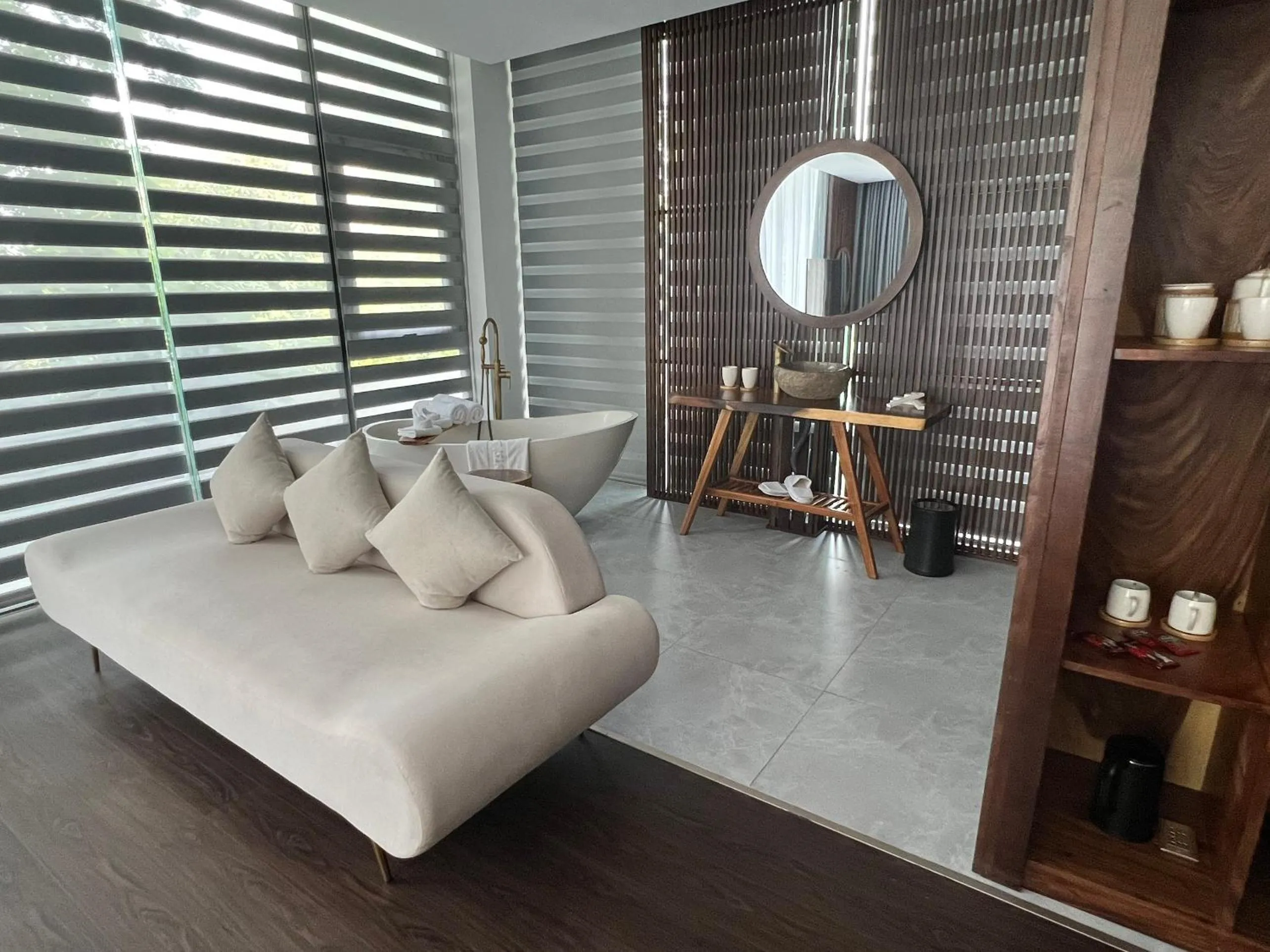 Minawa Kenhga Resort & Spa Ninh Binh