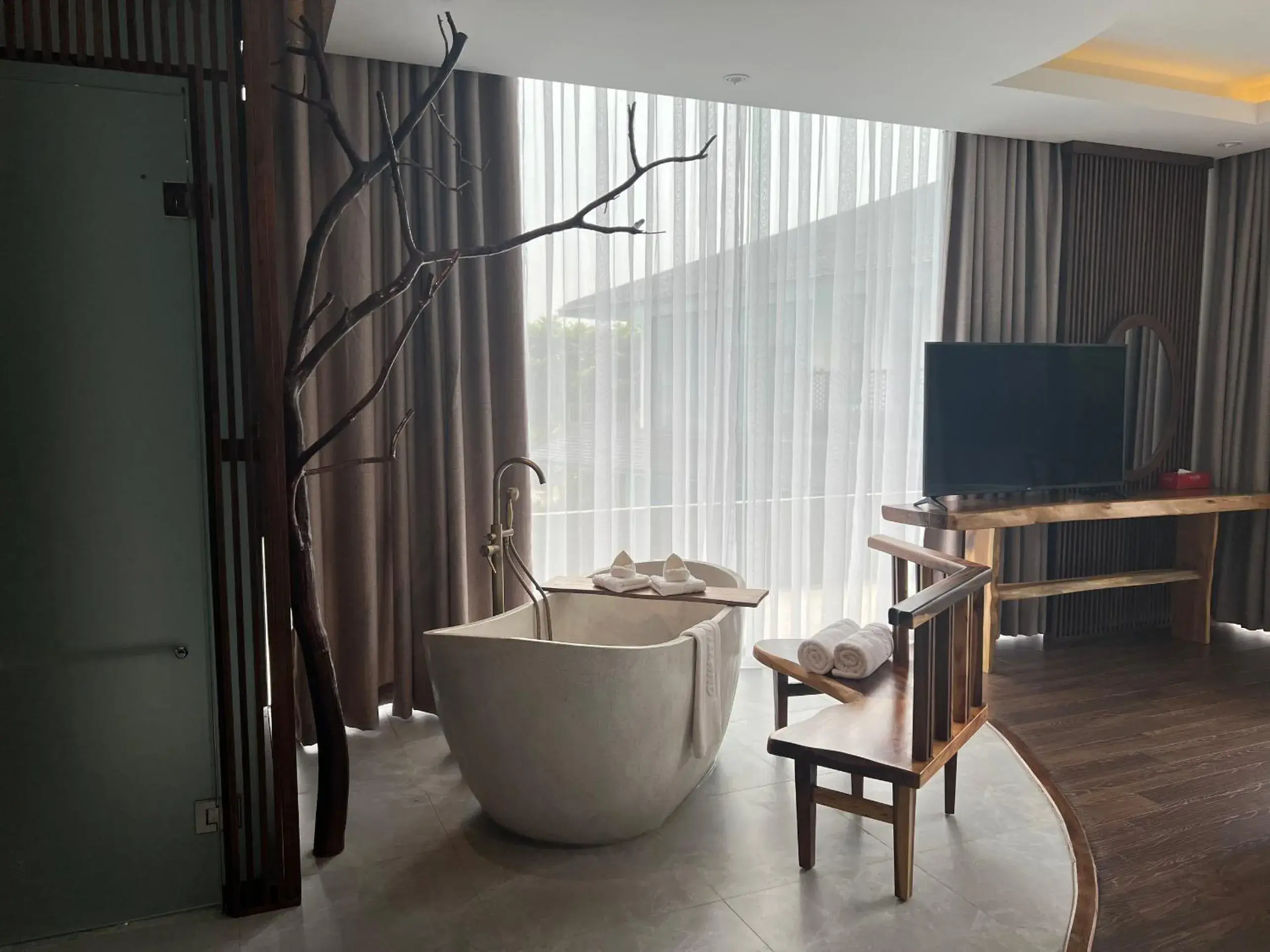 Triple Room in Minawa Kenhga Resort & Spa Ninh Binh Triple Room in Minawa Kenhga Resort & Spa Ninh Binh