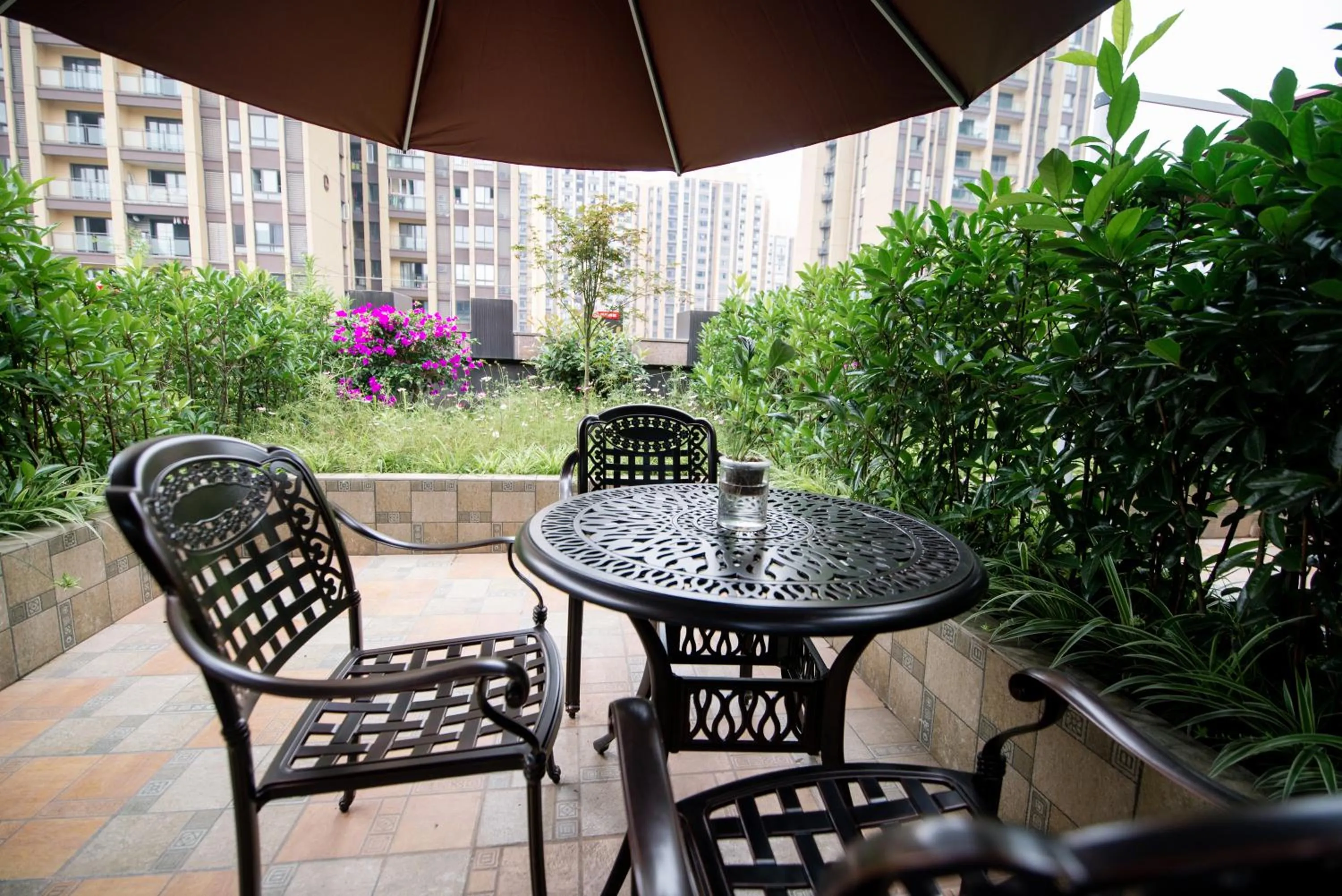 Balcony/Terrace in Hilmanhomeful Hotel - Caijia Subway Station