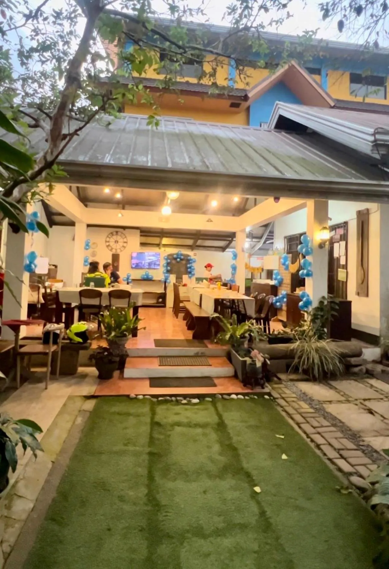 Restaurant/places to eat in Auntie Gigi's Place