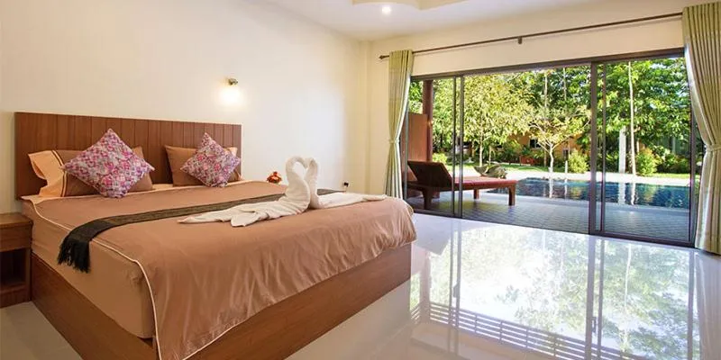 Bedroom, Bed in Baan Suan Villas Resort