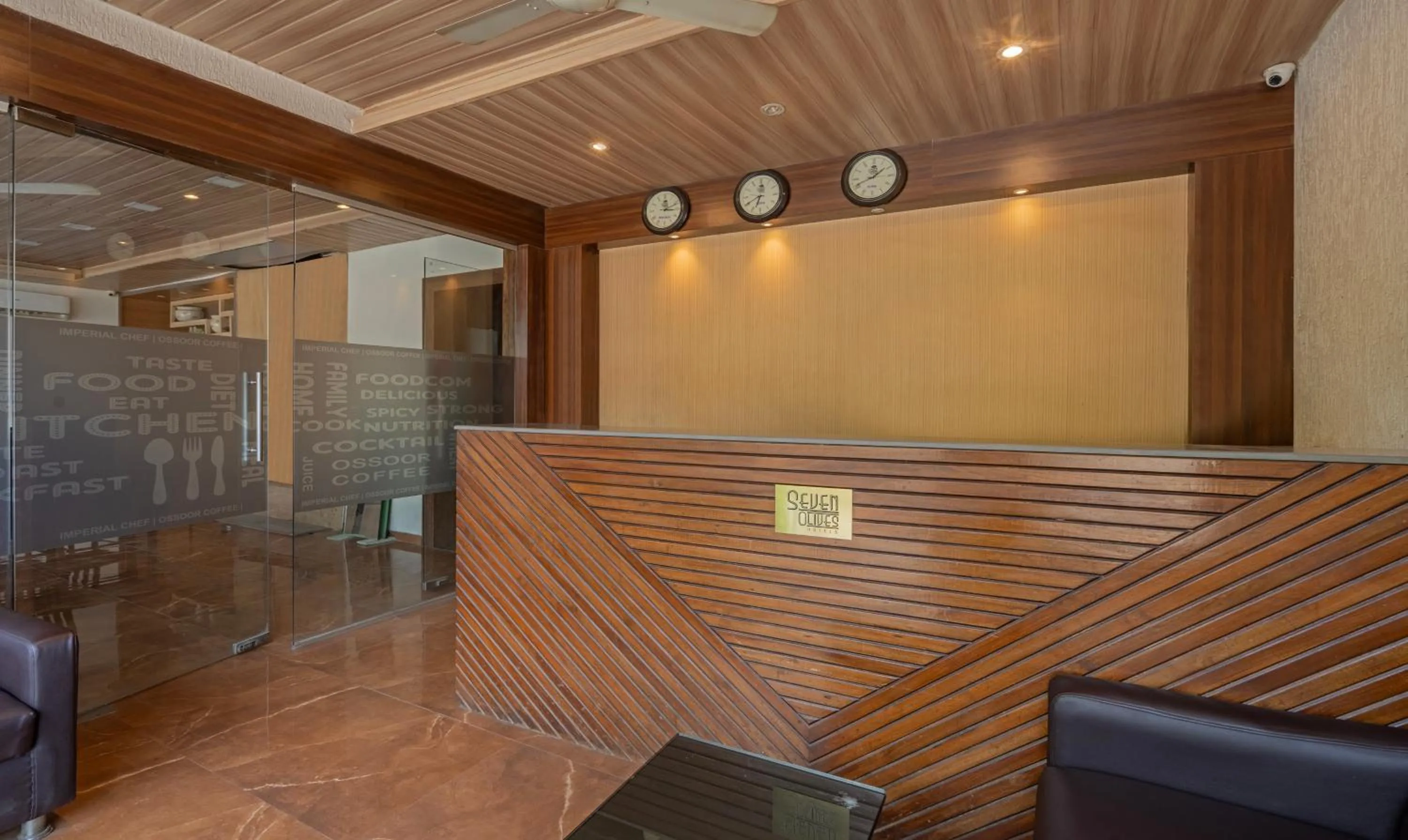 Lobby or reception in Treebo Seven Olives