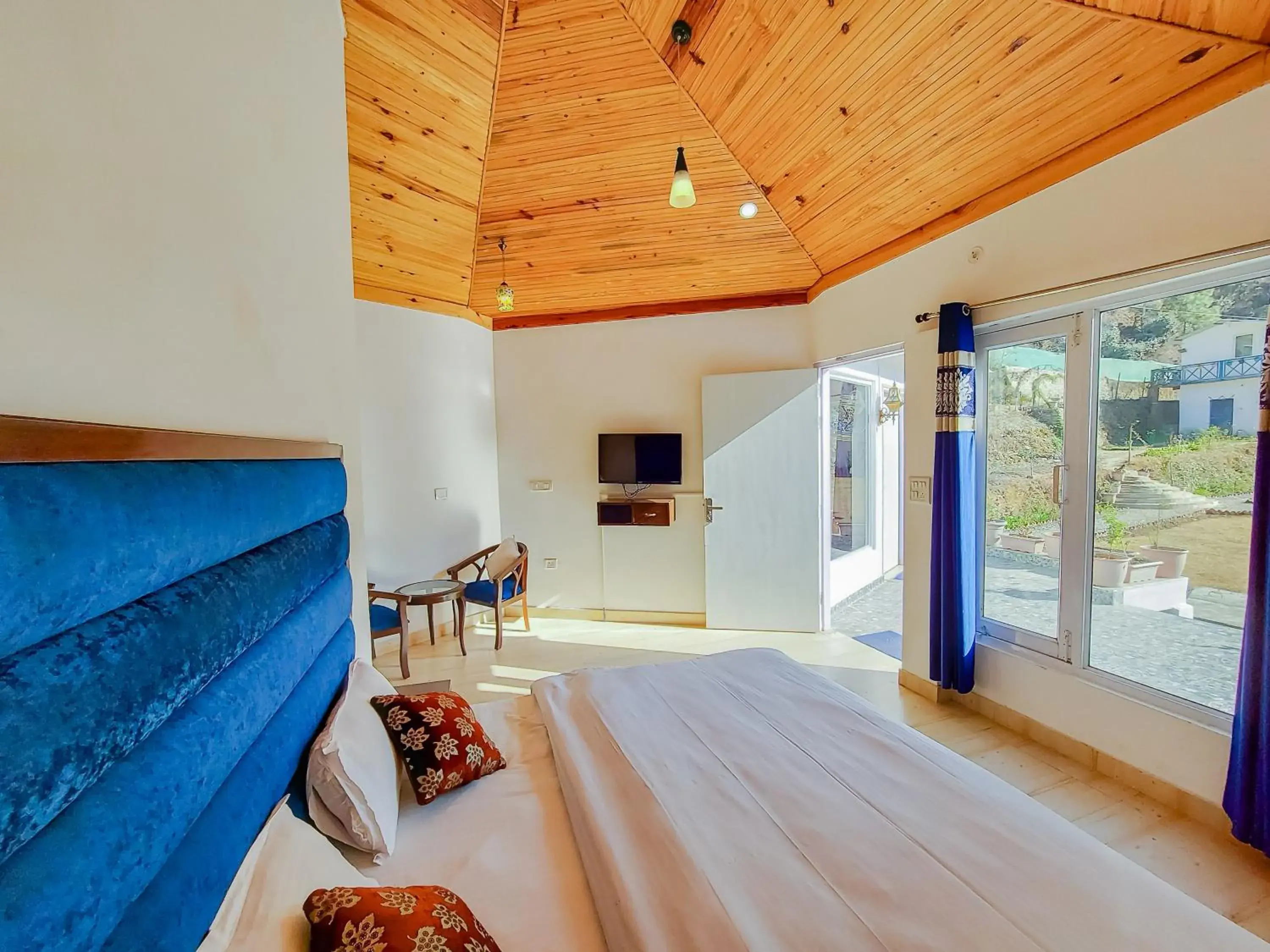 Deluxe Family Room - single occupancy in Blossom Bliss Resort Deluxe Family Room - single occupancy in Blossom Bliss Resort