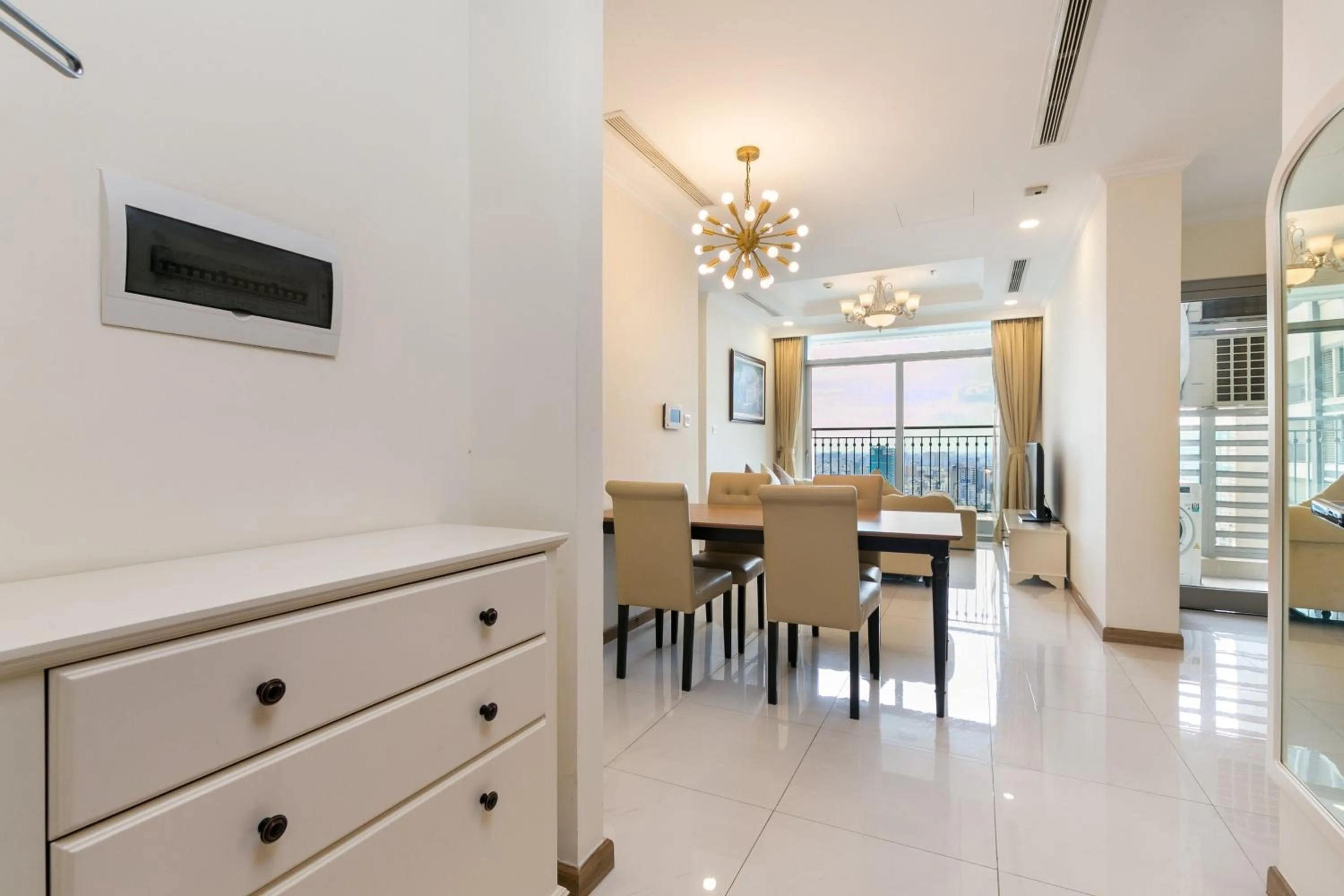 Communal lounge/ TV room in Elvita Landmark Luxury Residence