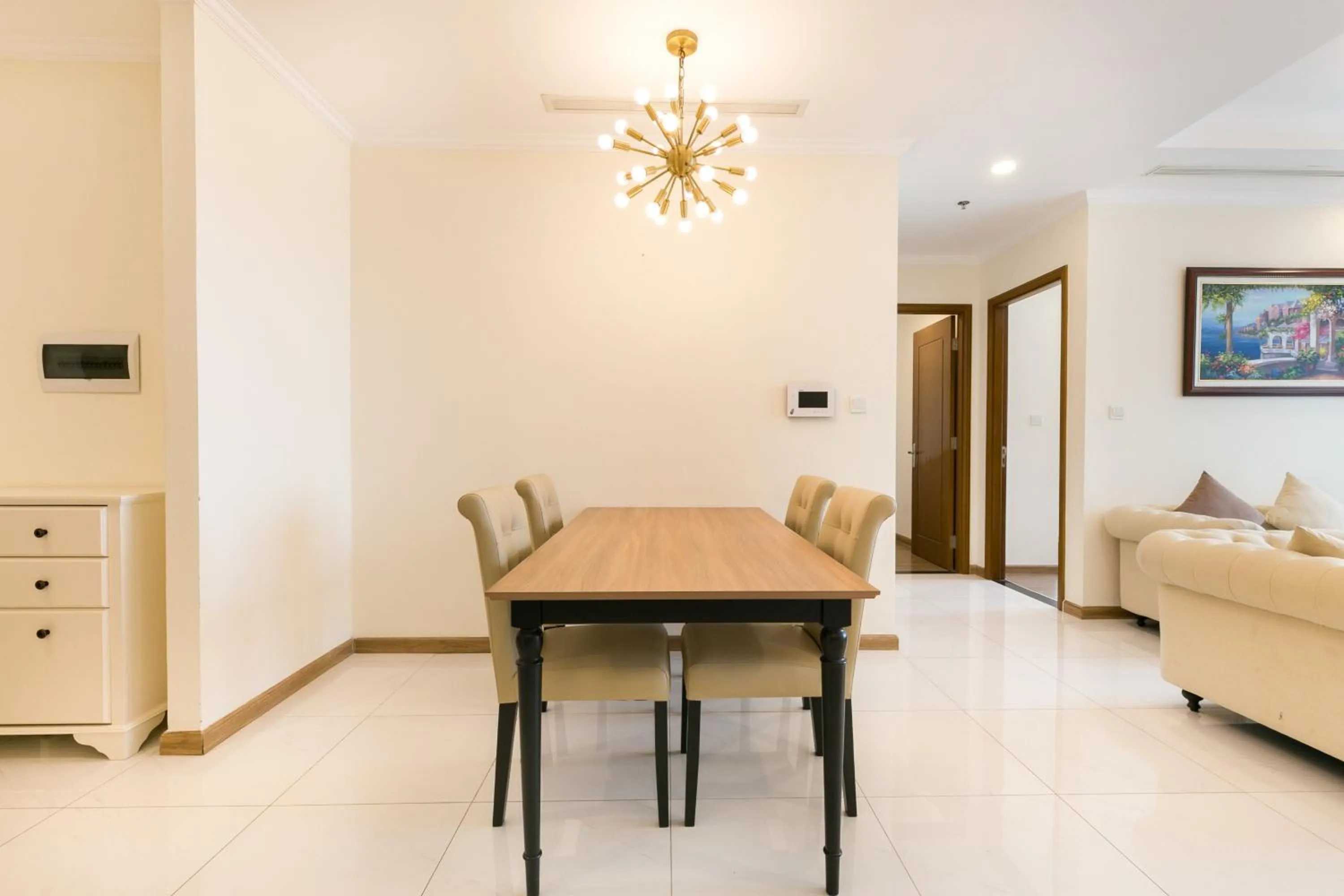 Seating area in Elvita Landmark Luxury Residence