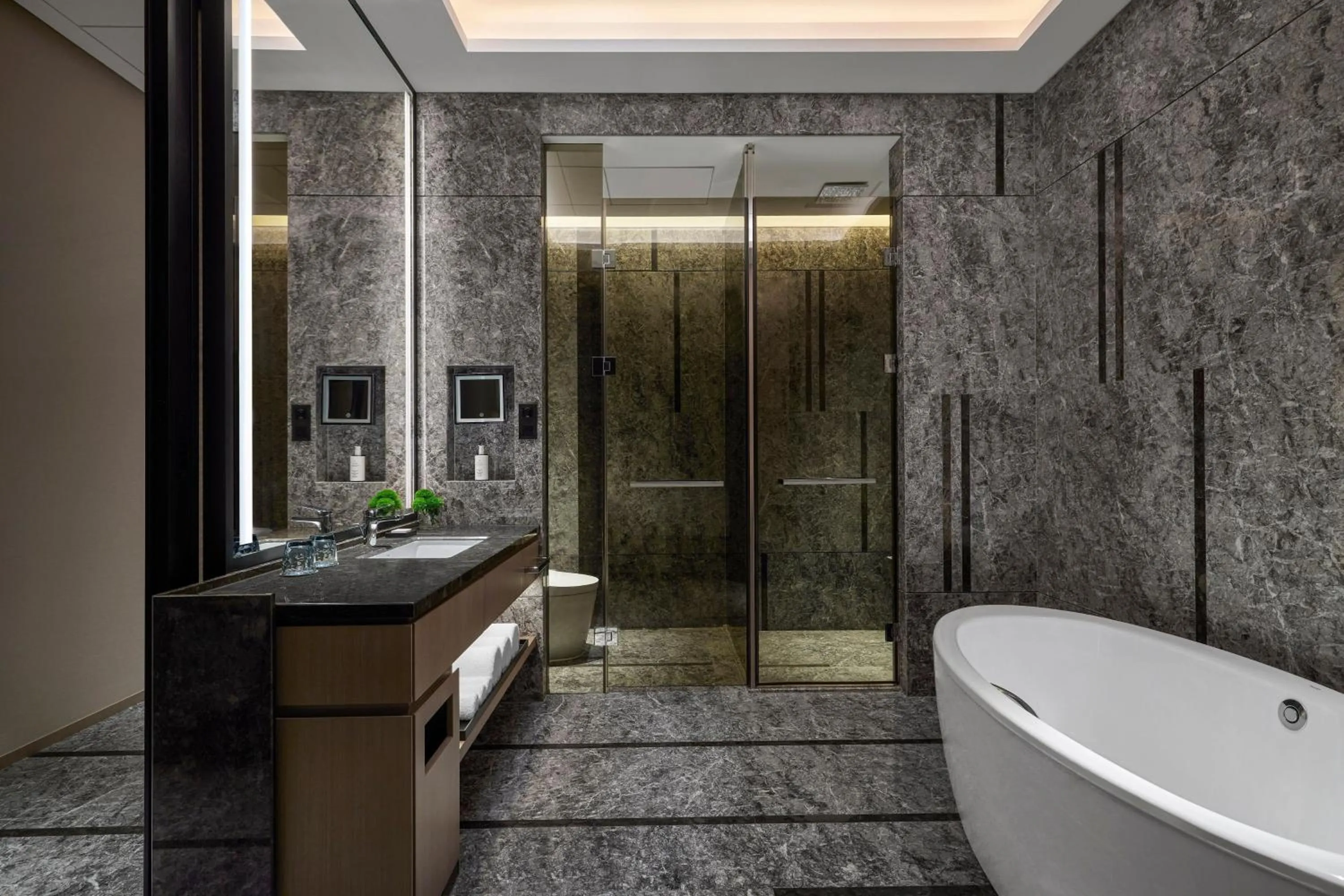 Bathroom in JW Marriott Hotel Xi'an