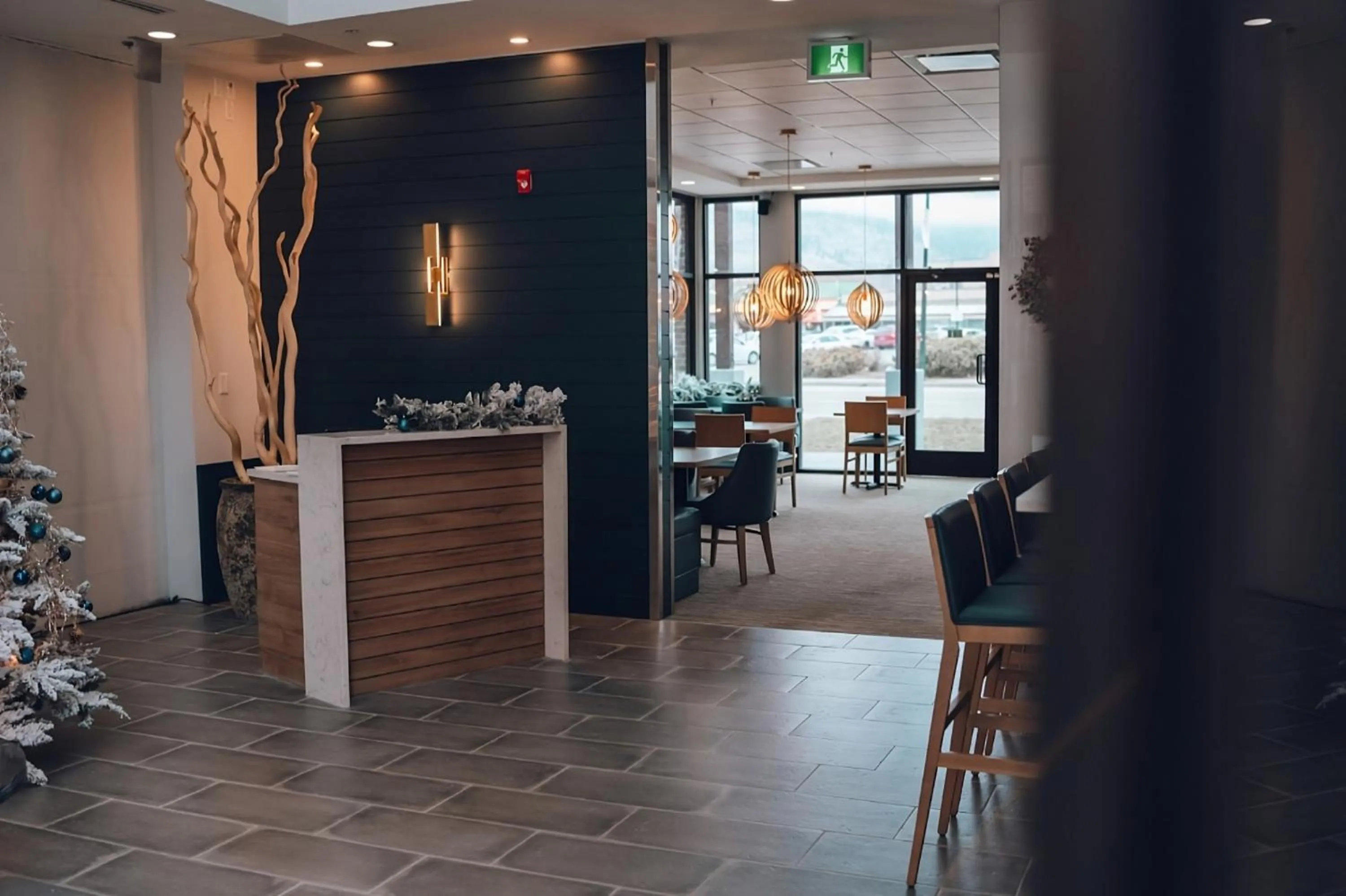 Restaurant/places to eat in Four Points by Sheraton Penticton at the Convention Centre