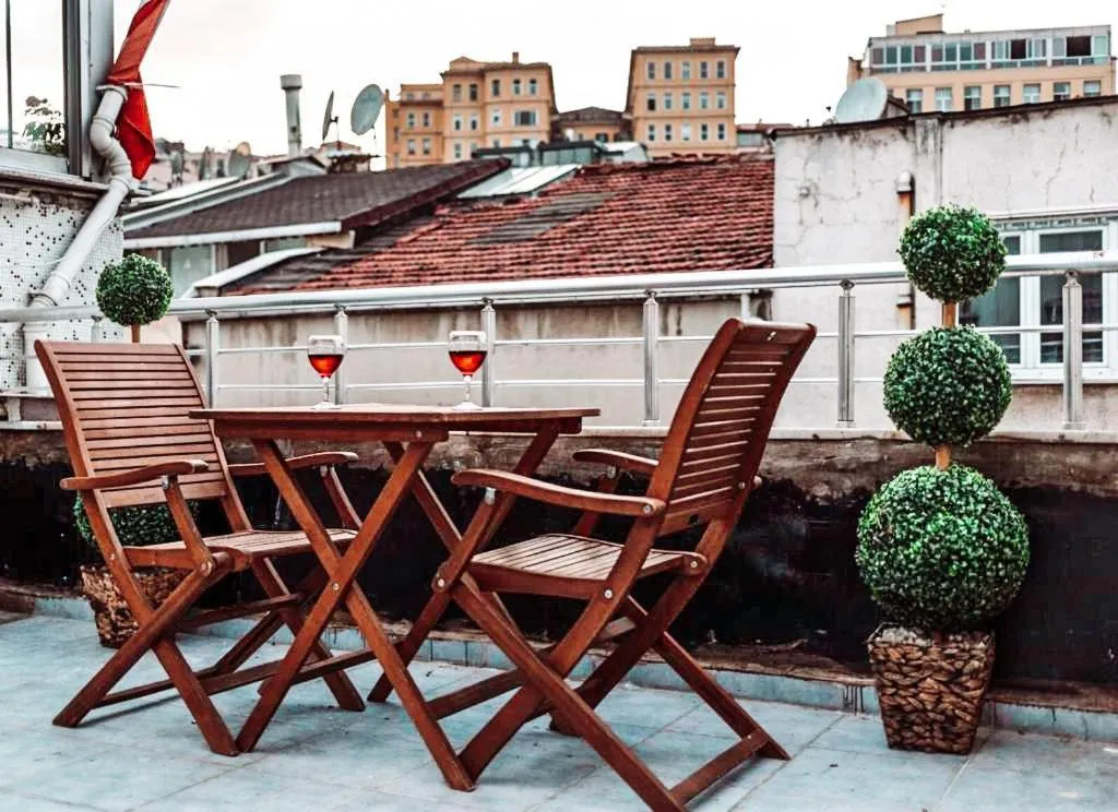 Budget Double Room in Holy Galata Hotel