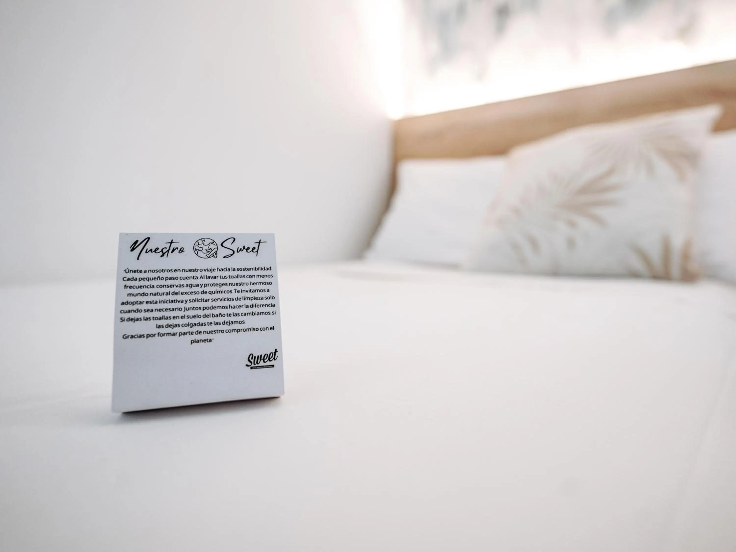 Decorative detail, Bed in Sweet Lloret Suites