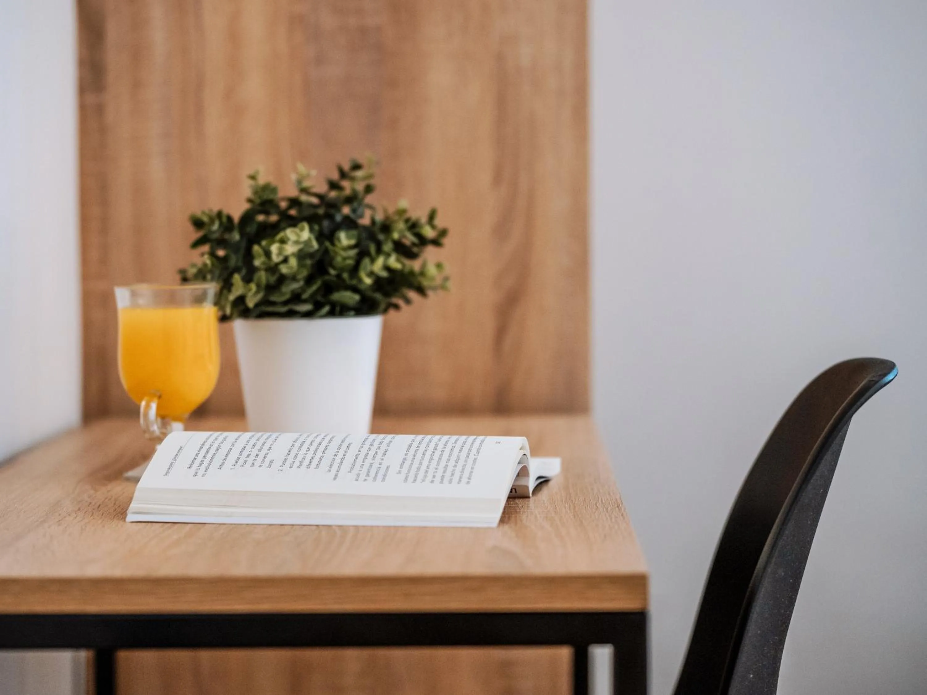 Seating area in Sweet Lloret Suites