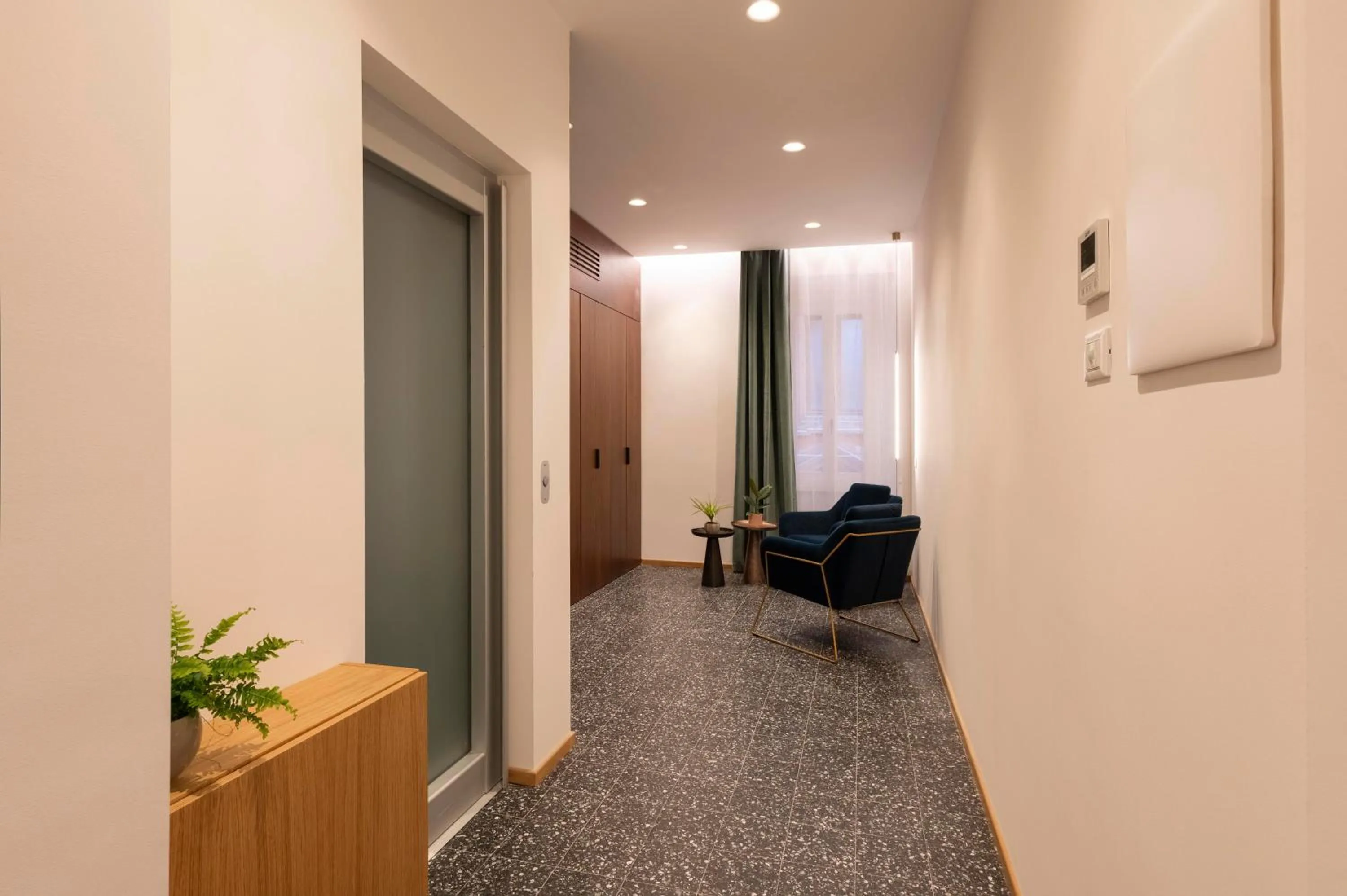 Property building in Palazzetto Symphony