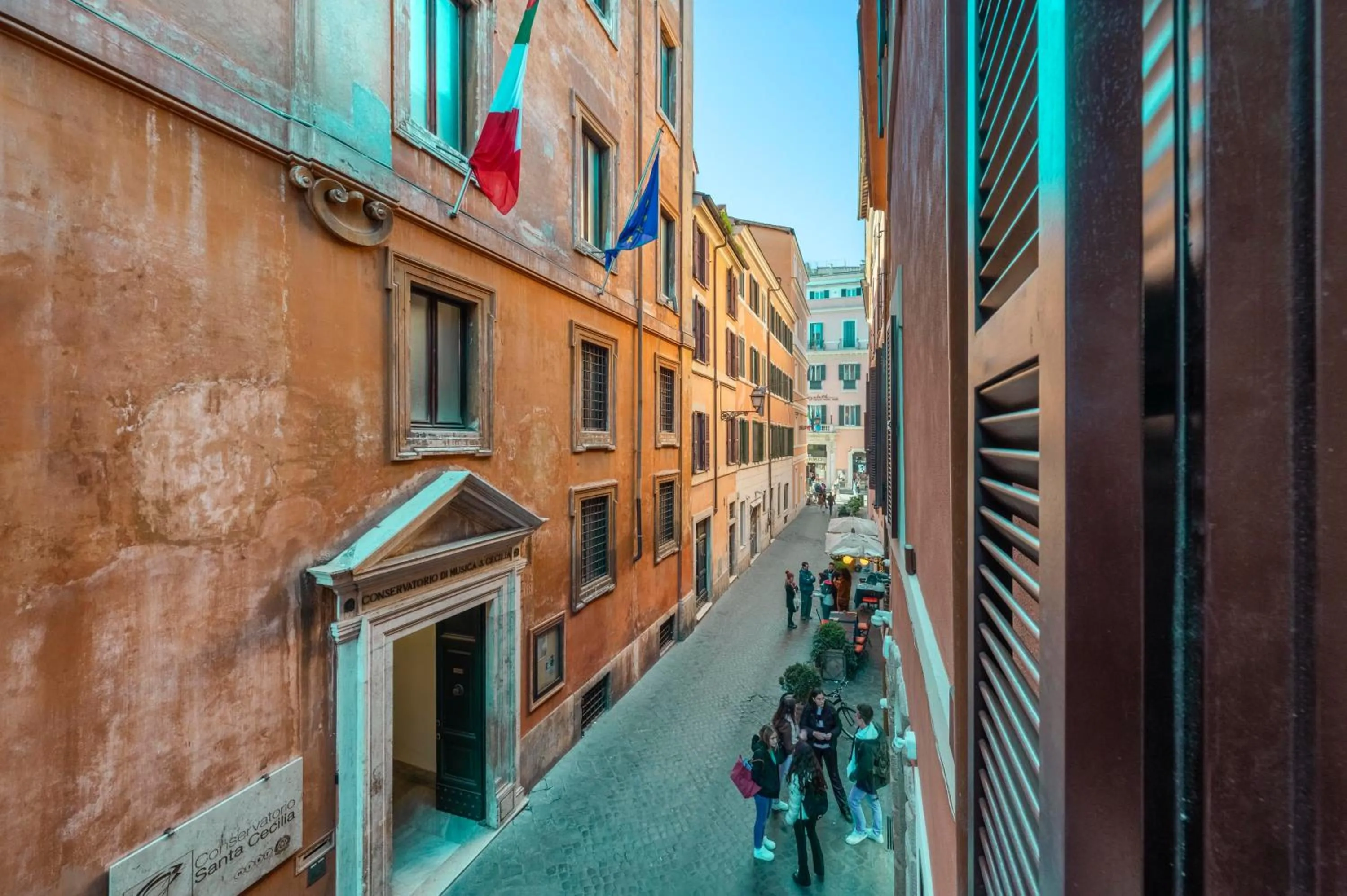 Property building in Palazzetto Symphony