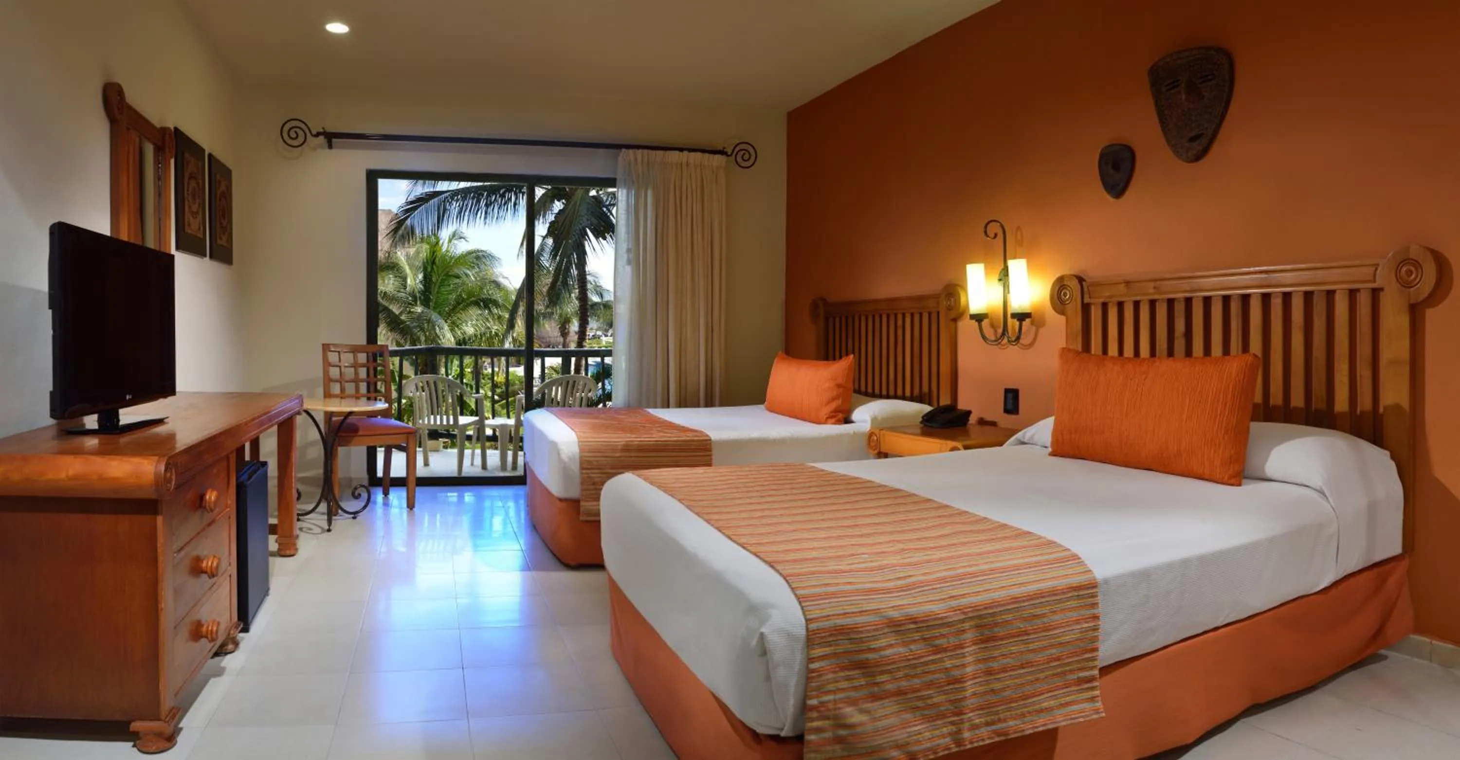 Bedroom, Bed in Catalonia Yucatan Beach - All Inclusive