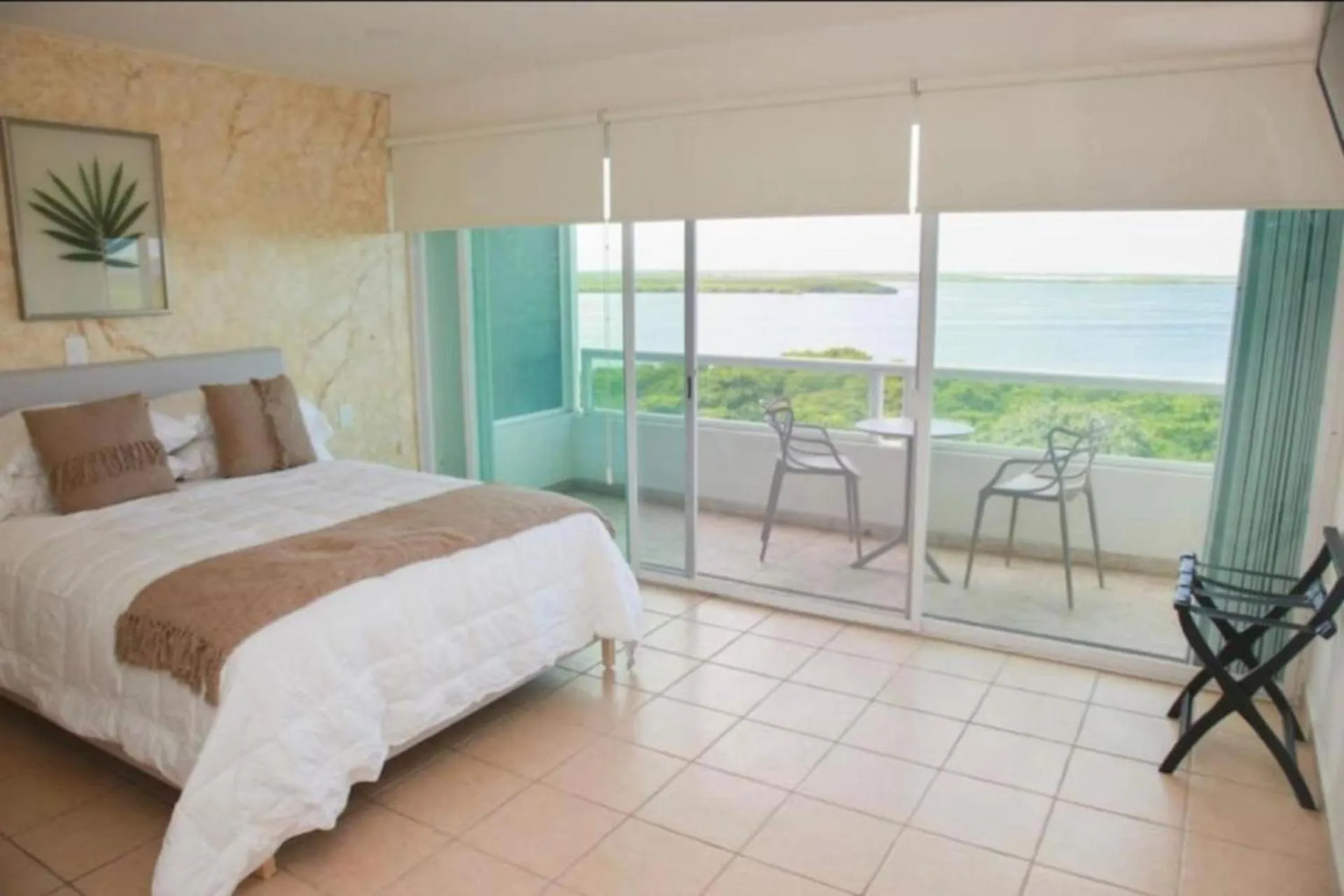 Photo of the whole room, Bed in Apartamento en Zona Hotelera frente a la Playa Quintana Roo, México