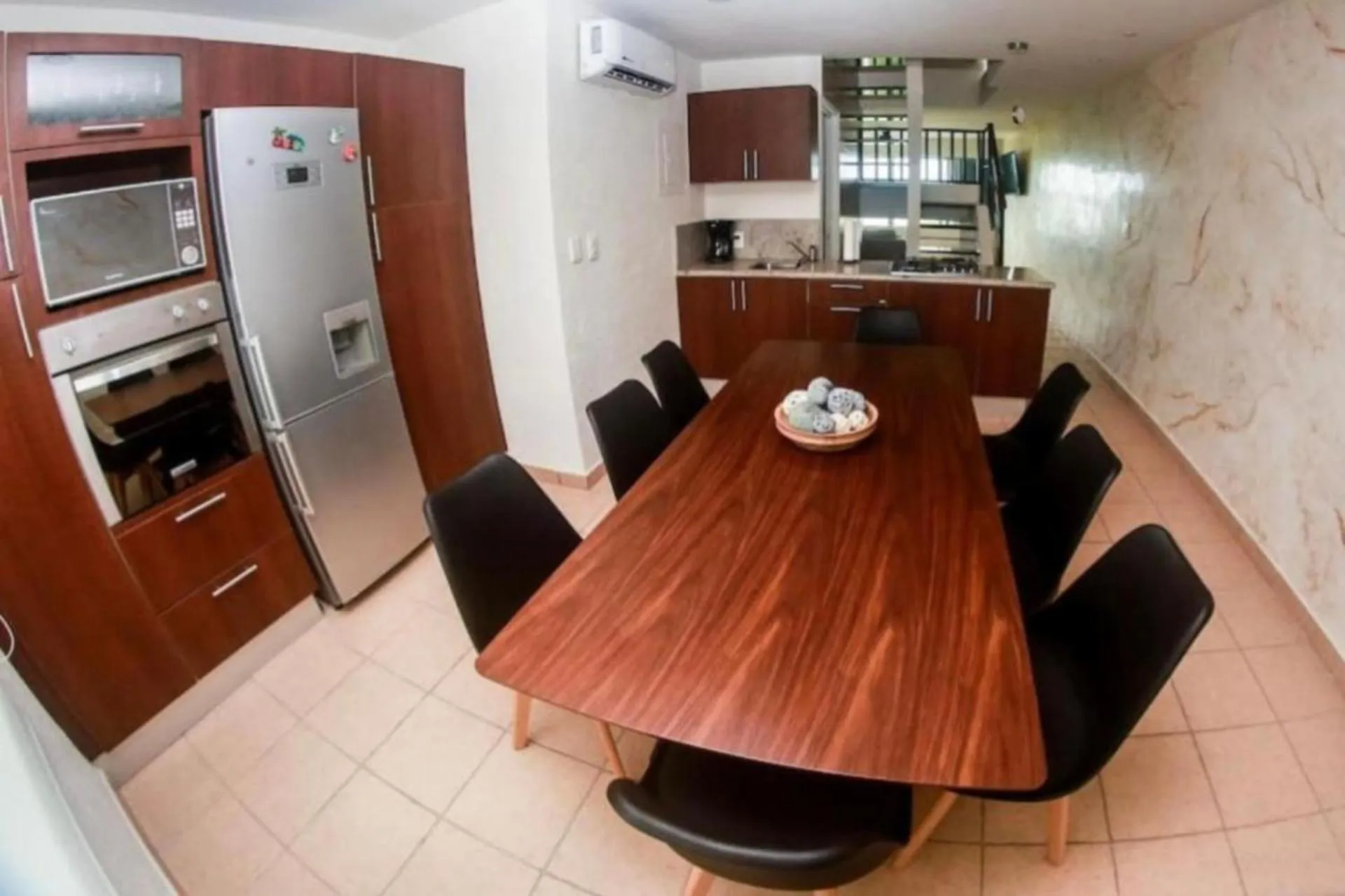 Kitchen or kitchenette in Apartamento en Zona Hotelera frente a la Playa Quintana Roo, México