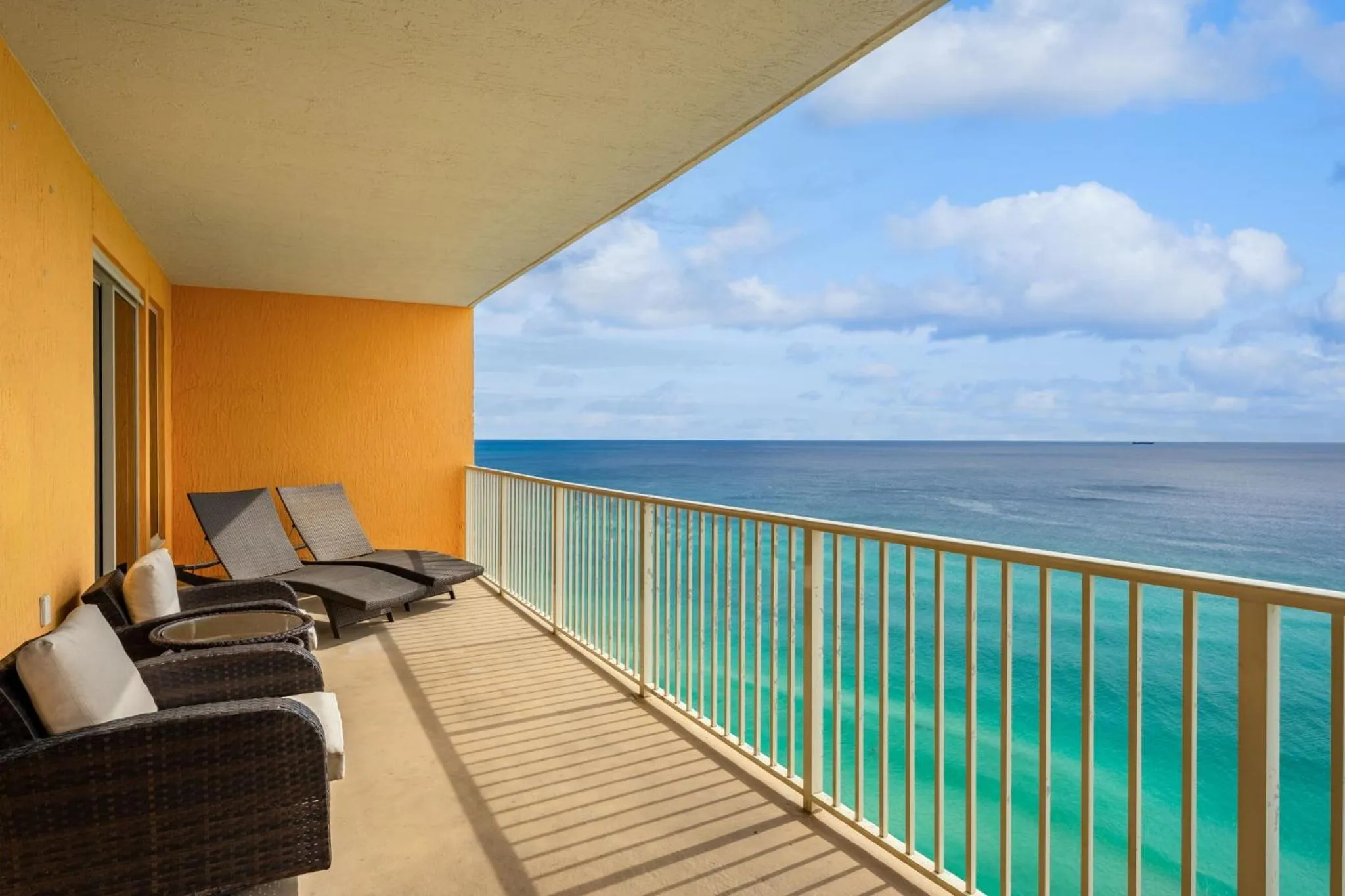 Property building in Treasure Island #1808