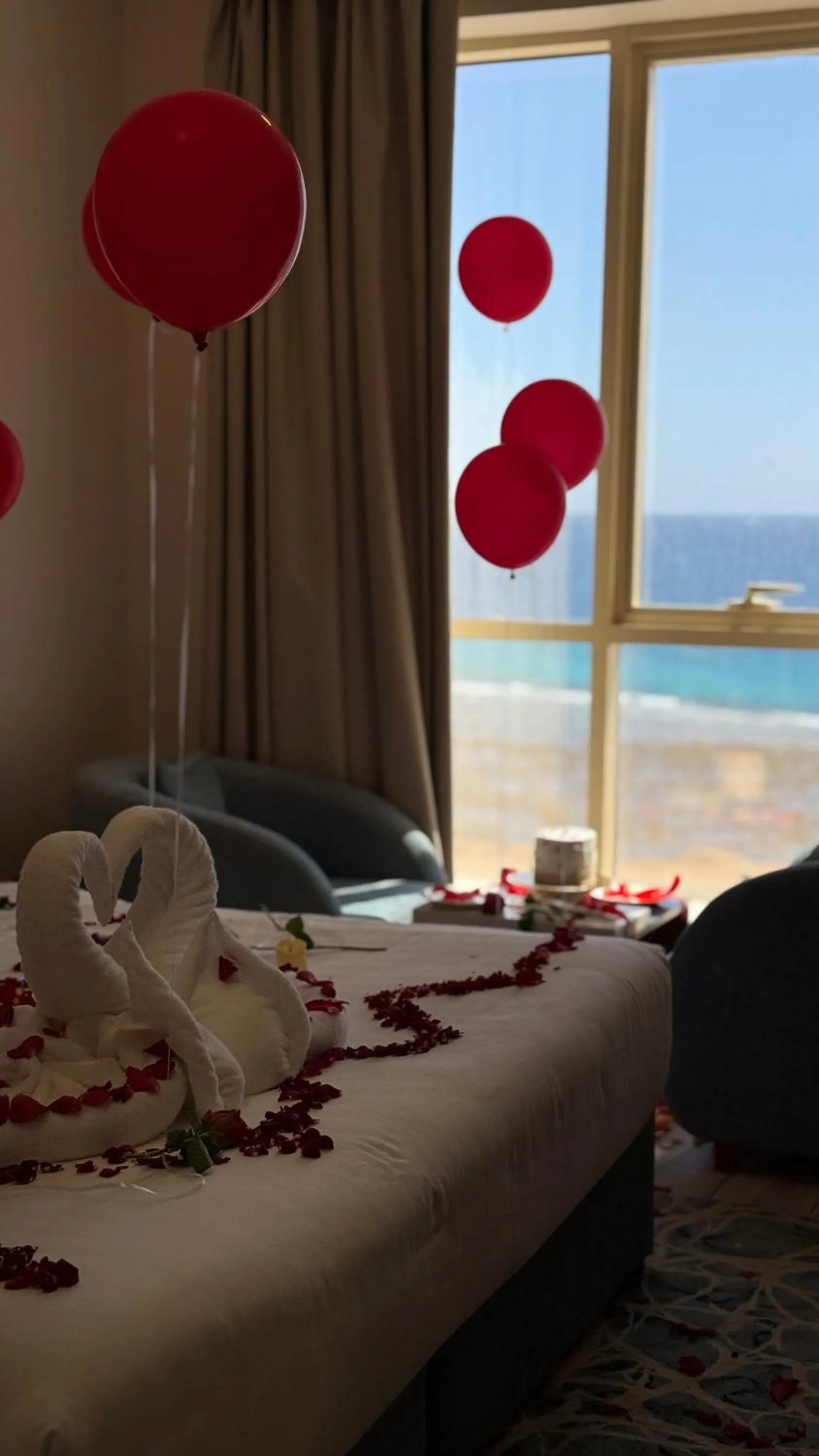 Bed in SEAVIEW HOTEL