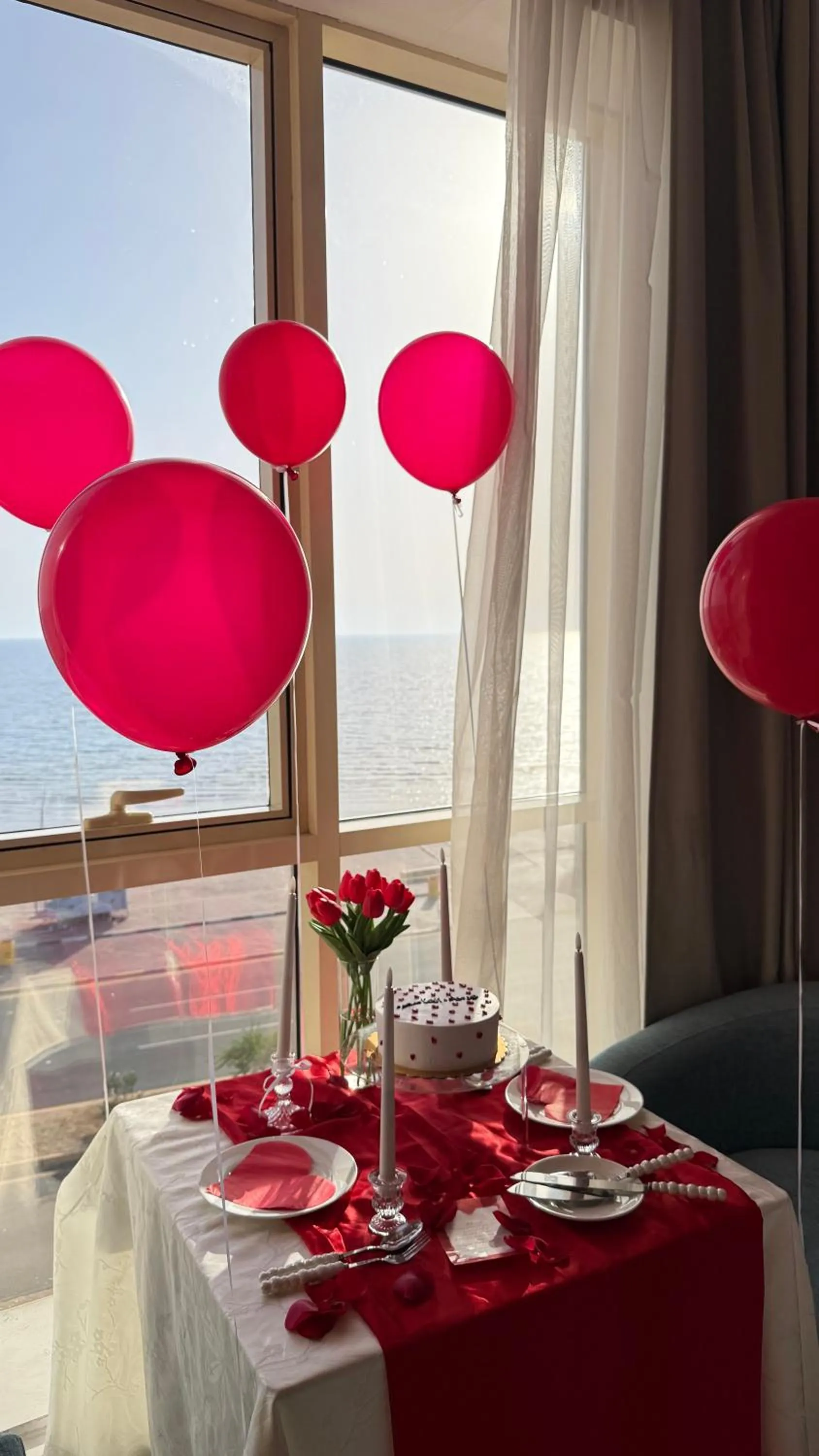 Living room in SEAVIEW HOTEL