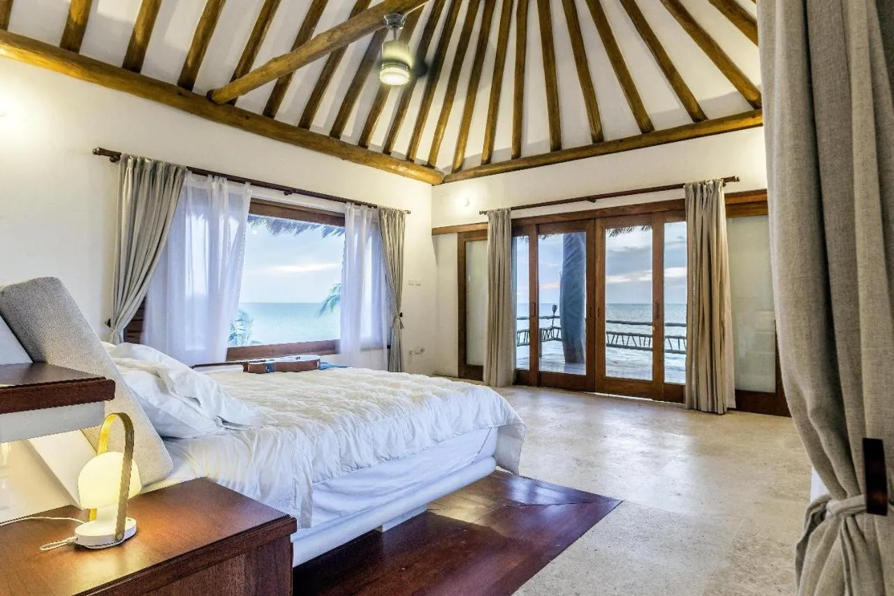 Bed in DK Luxury Ocean Front Villa - Adults Only