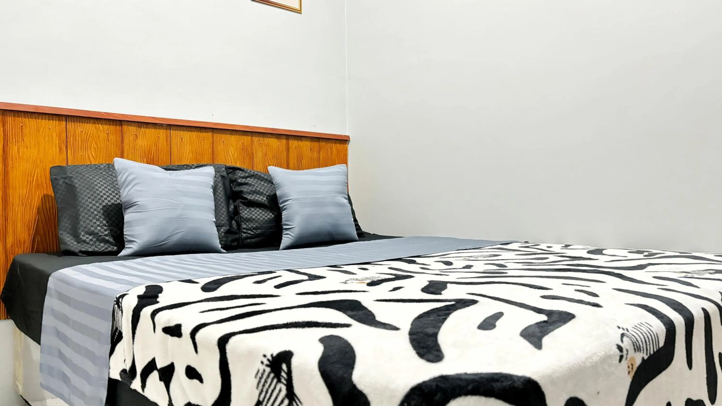 Bed in NgeKost harian