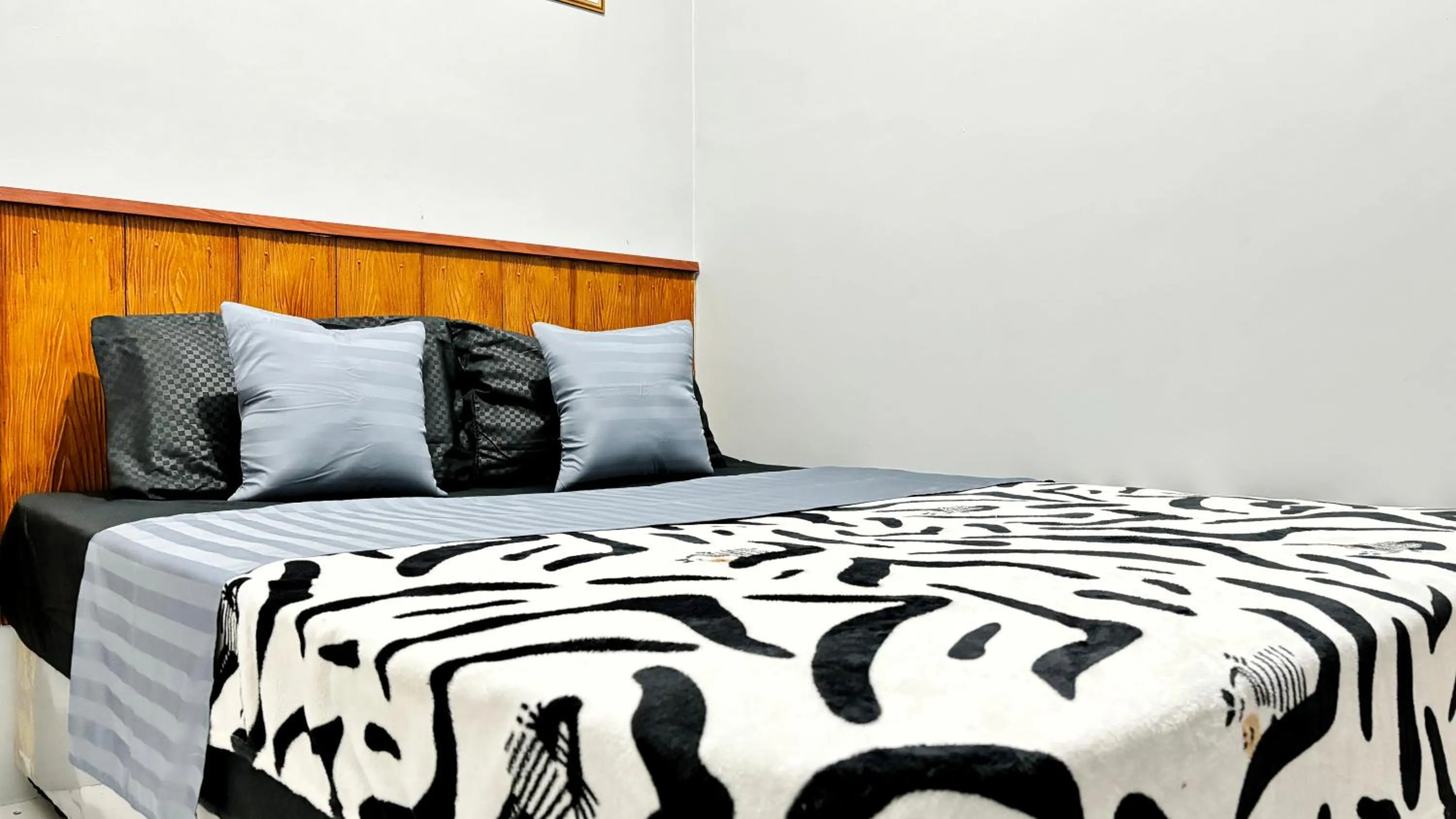 Bed in NgeKost harian