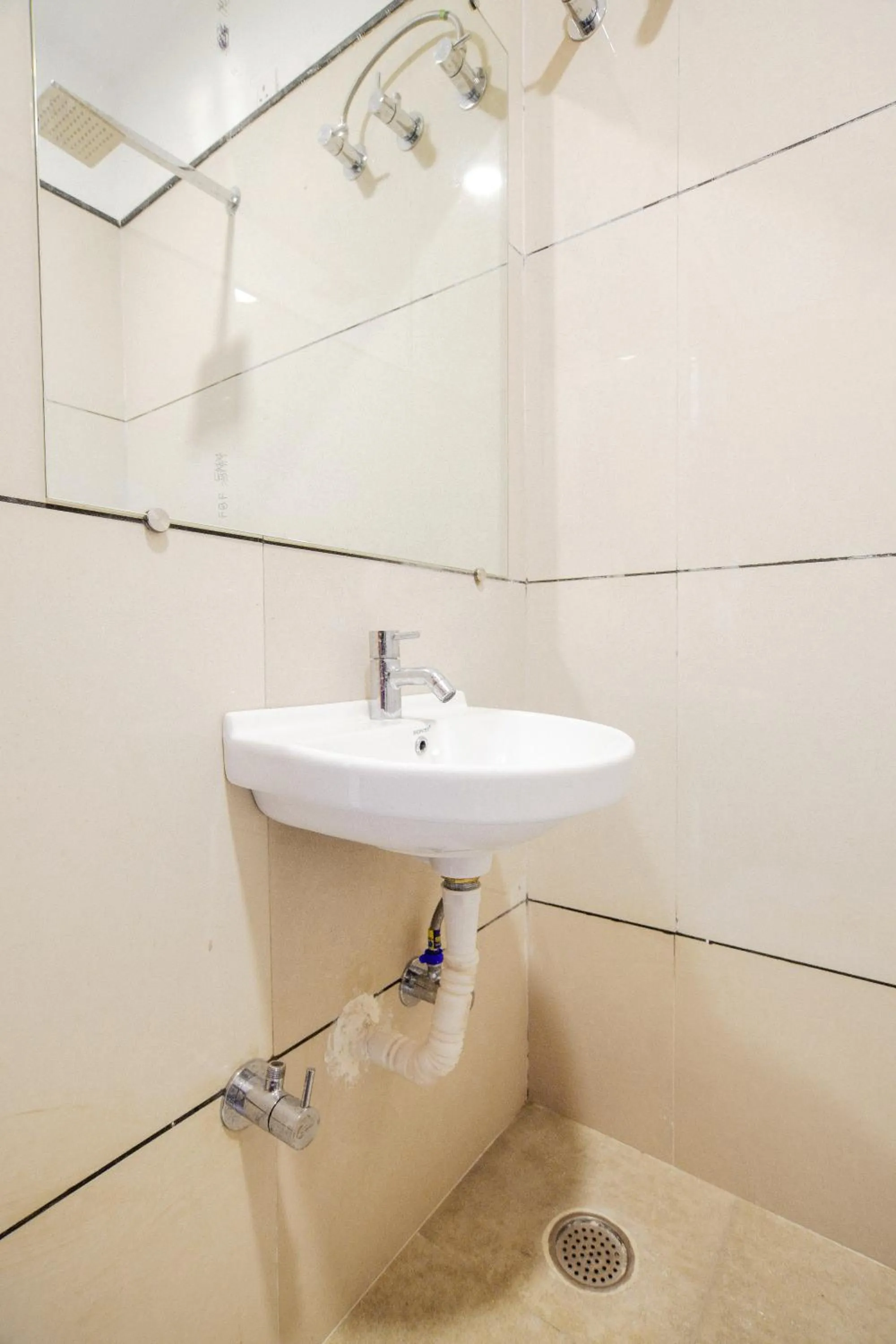 Shower in Aceotel Inn Flamingo