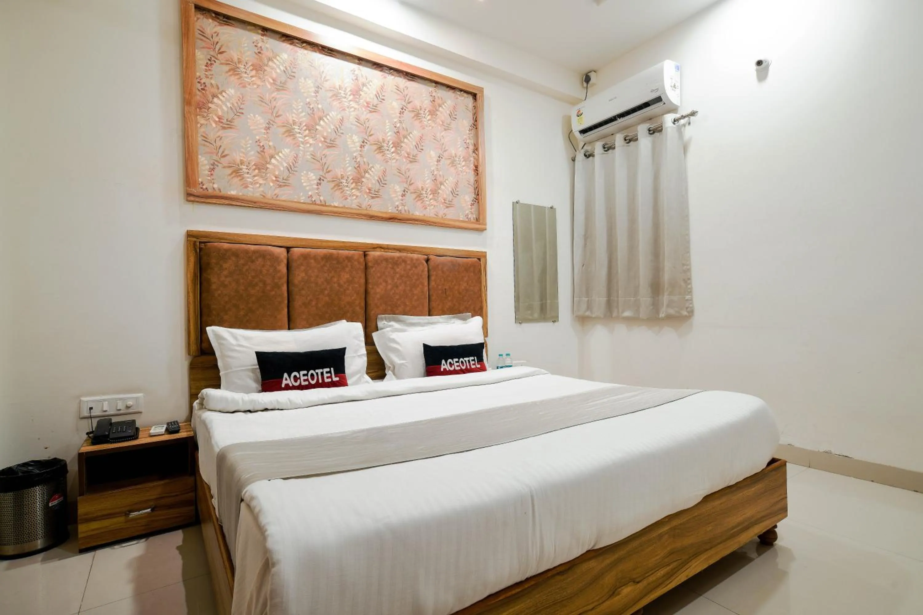 Photo of the whole room, Bed in Aceotel Inn Flamingo