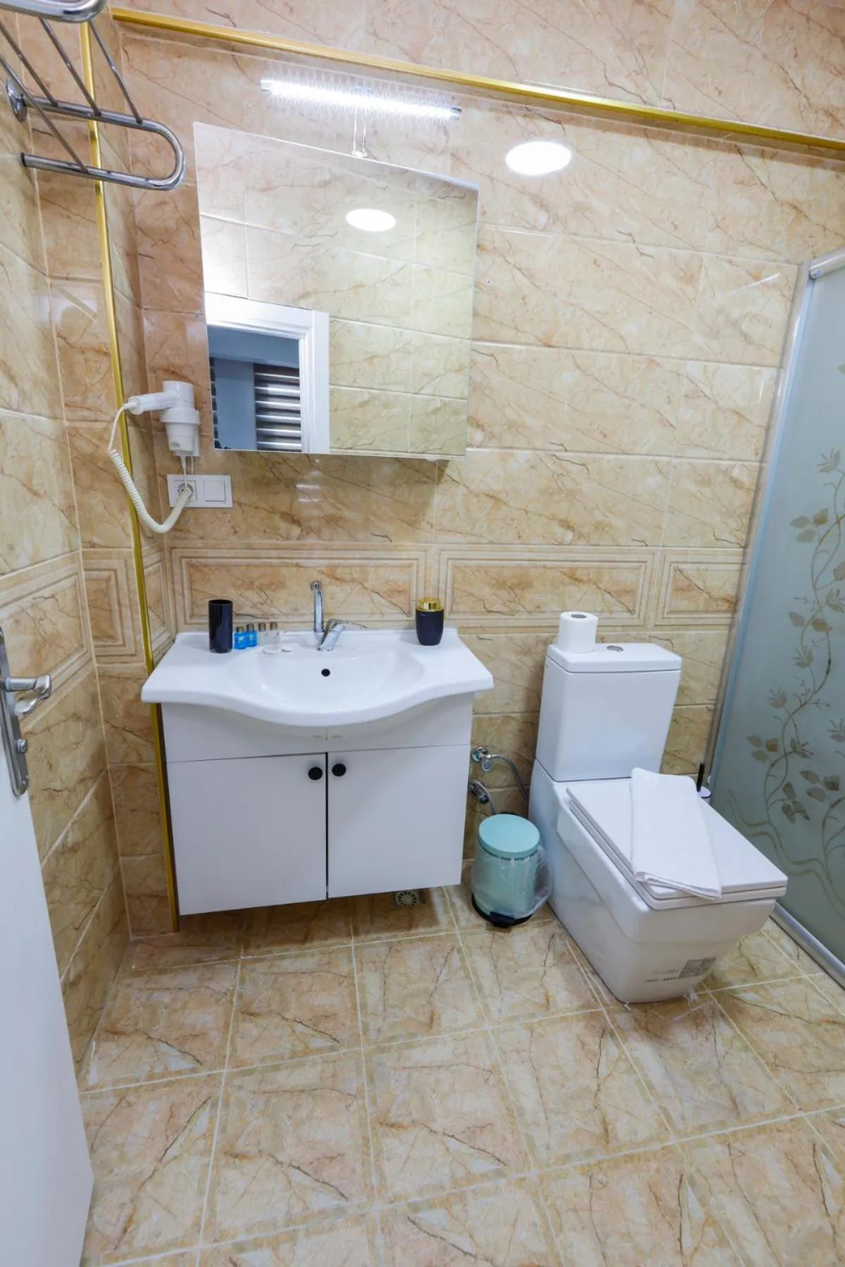 Toilet in Fidelya Boutique Hotel
