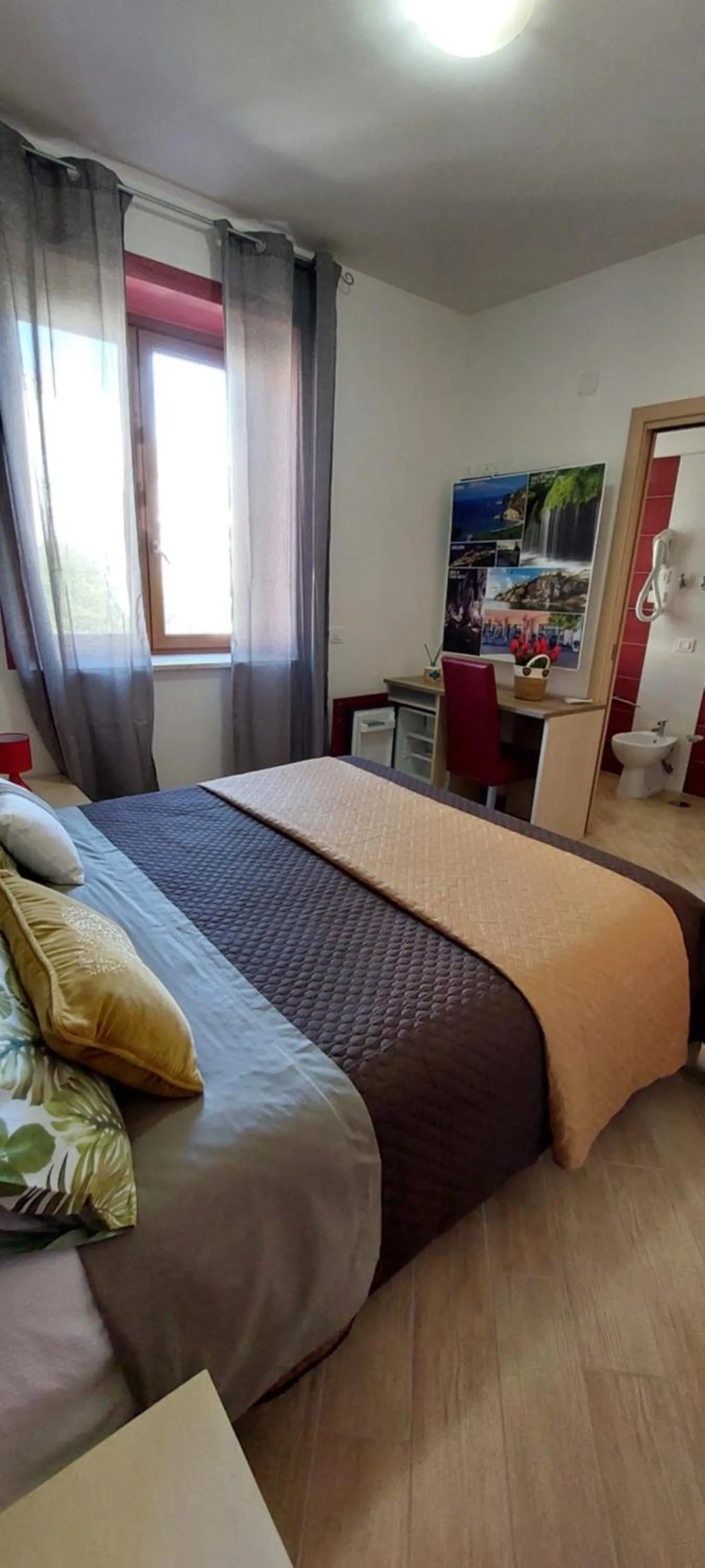 Bed in B&B New Acropolis