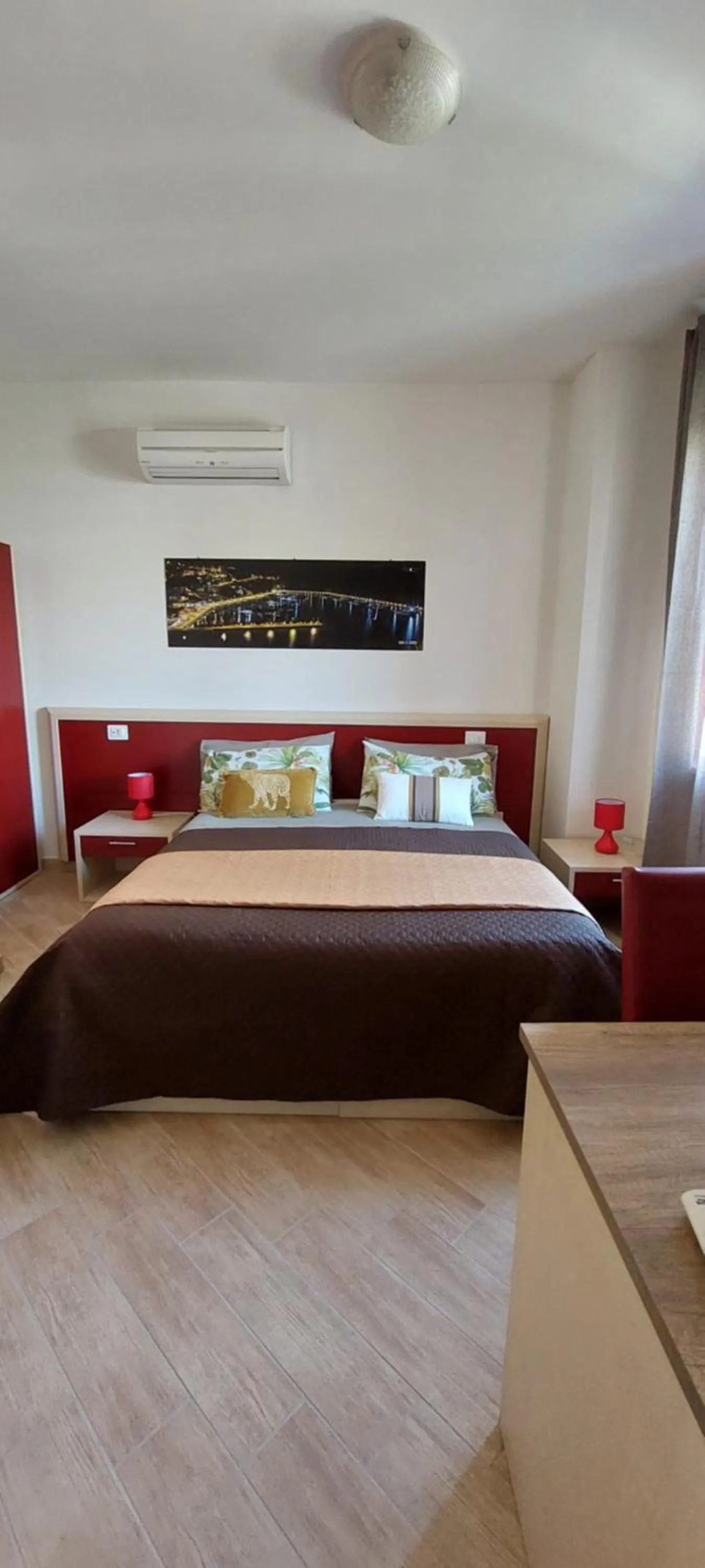 Bed in B&B New Acropolis