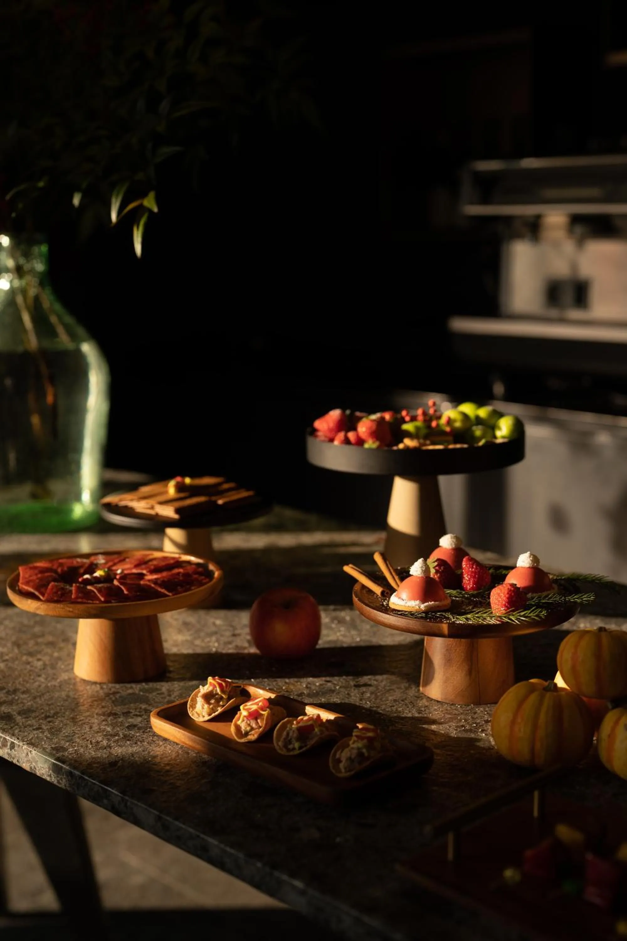 Restaurant/places to eat in Yakamoz Qianchuan Hotel