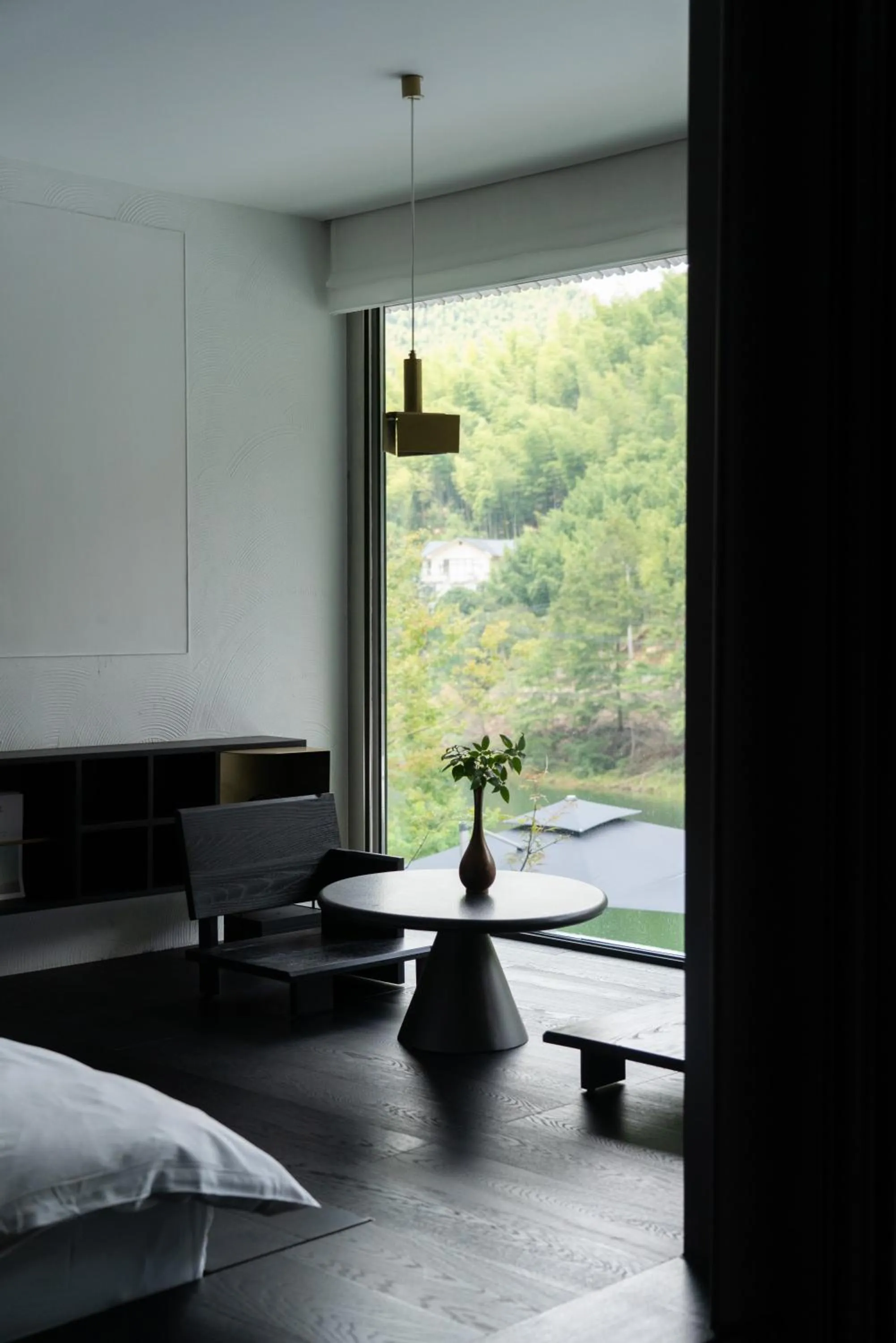 Seating area in Yakamoz Qianchuan Hotel