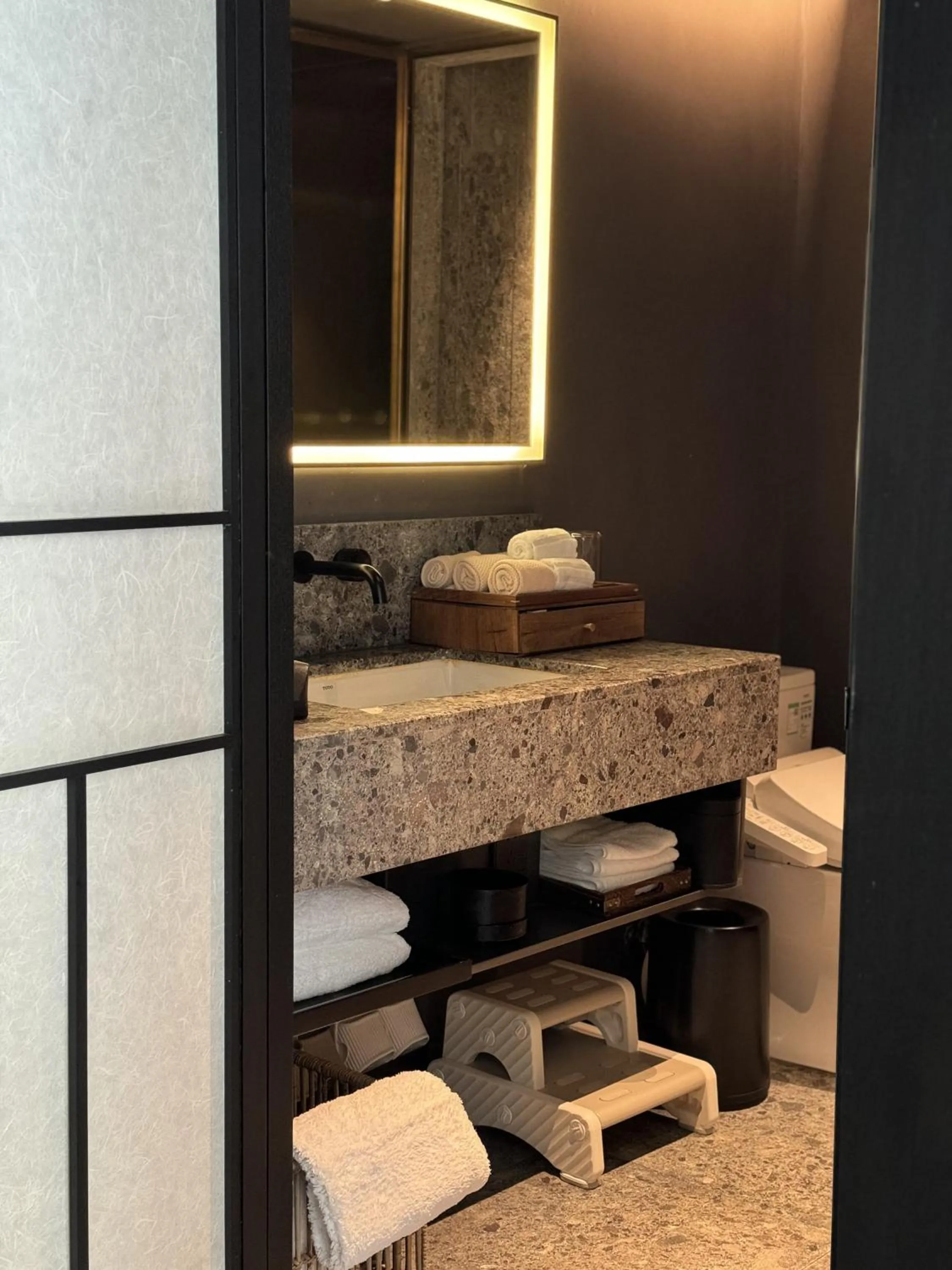 Bathroom in Yakamoz Qianchuan Hotel