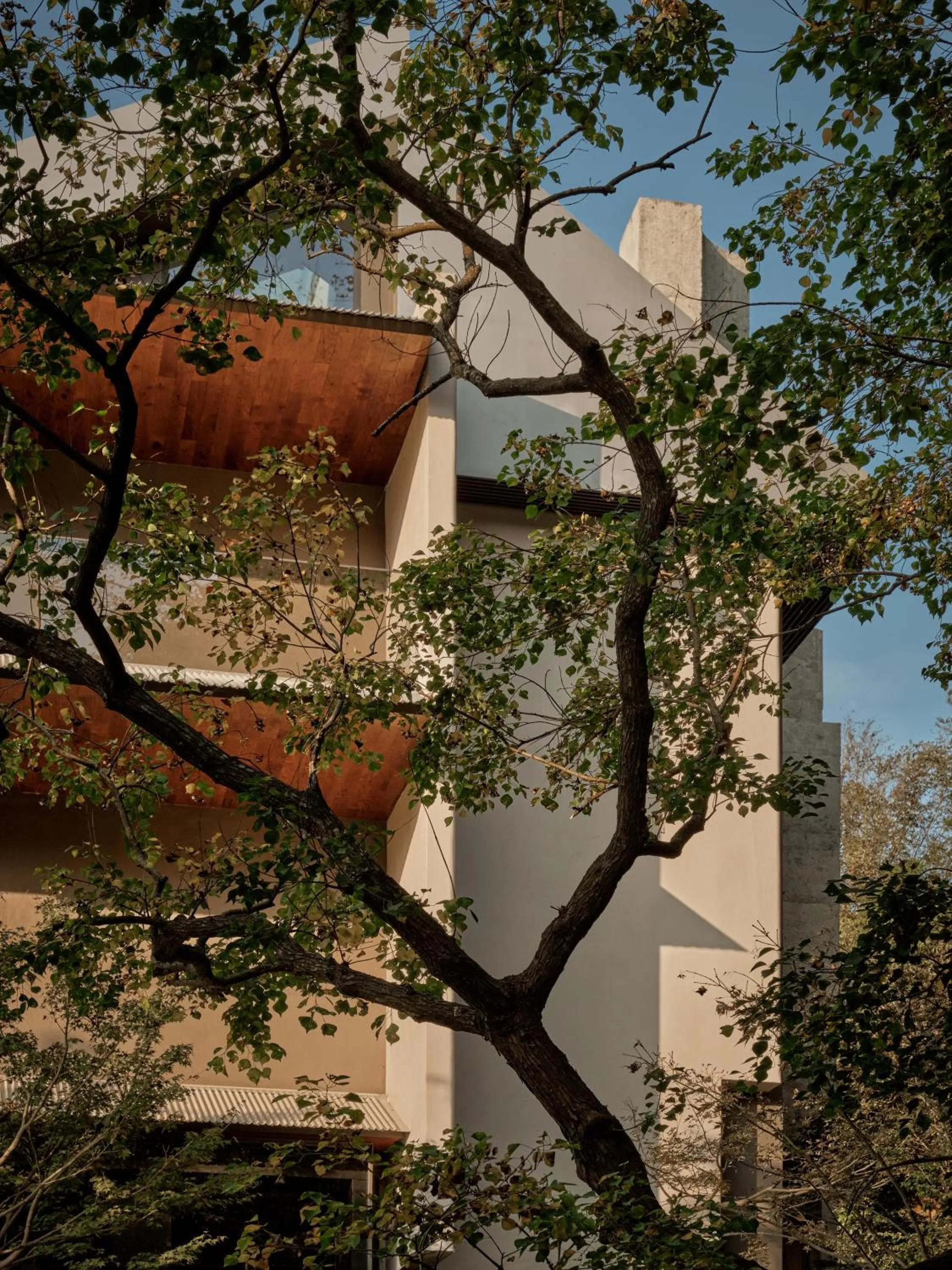 Property building in Yakamoz Qianchuan Hotel