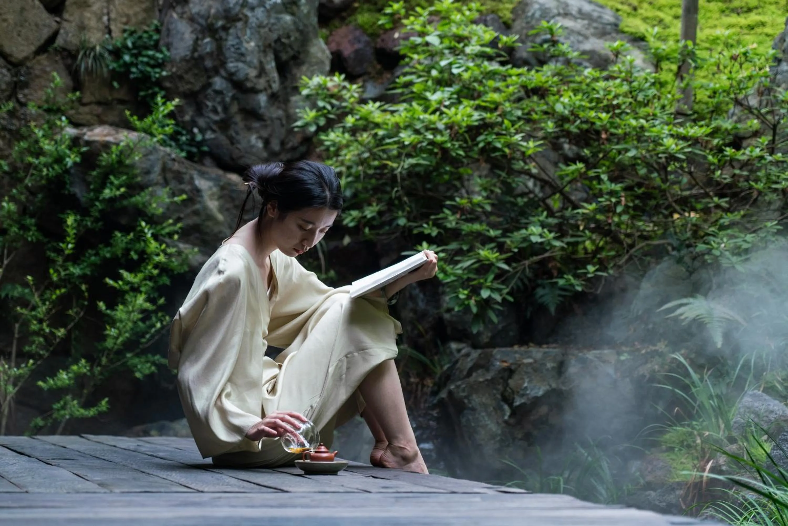 People in Yakamoz Qianchuan Hotel