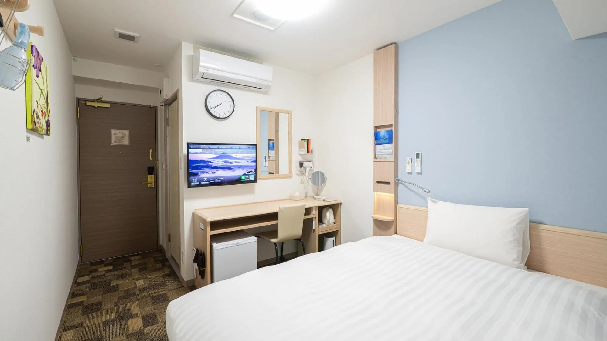 Area and facilities, Bed in Toyoko Inn Osaka Namba