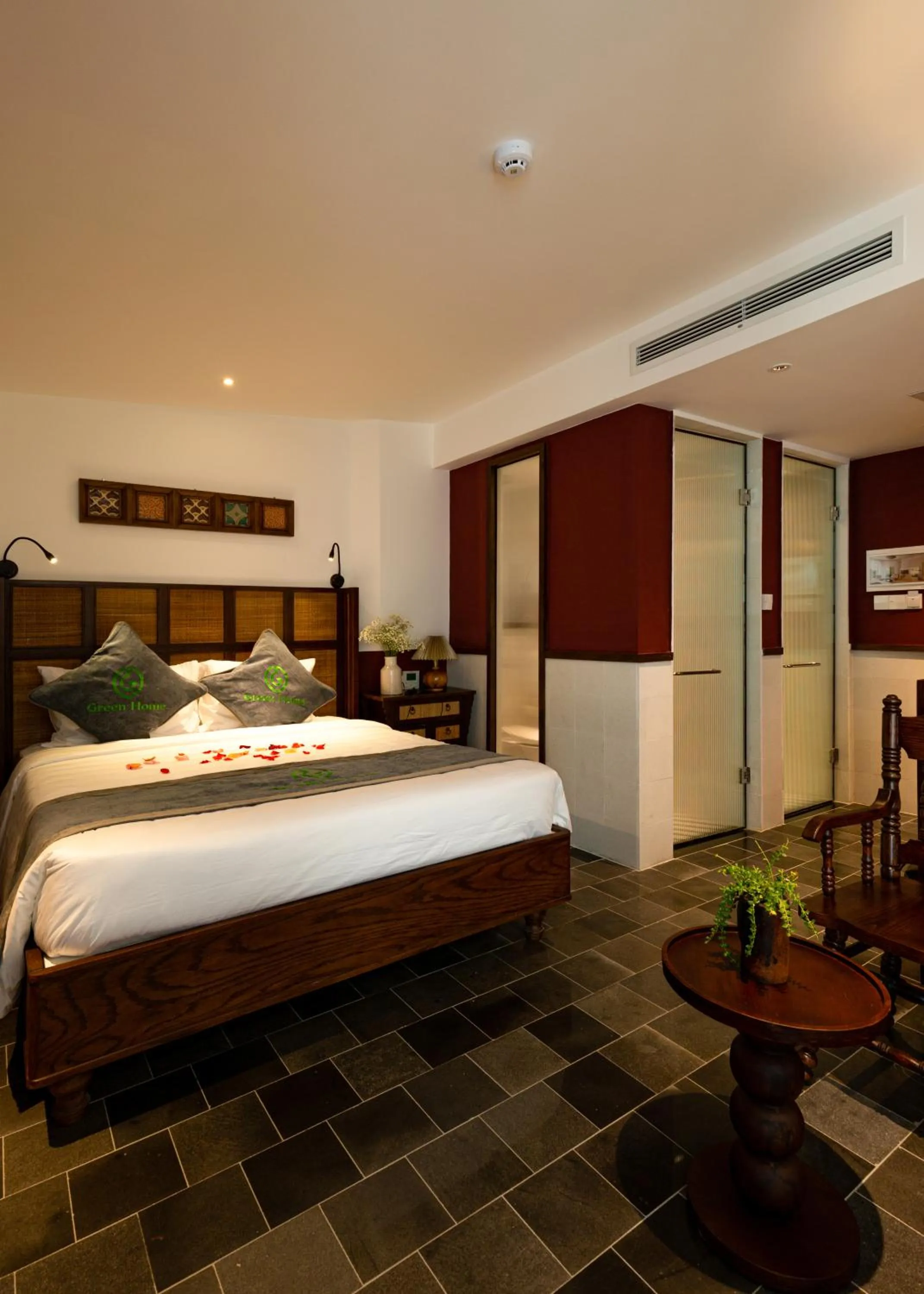 hair dresser in Green Home Nha Trang